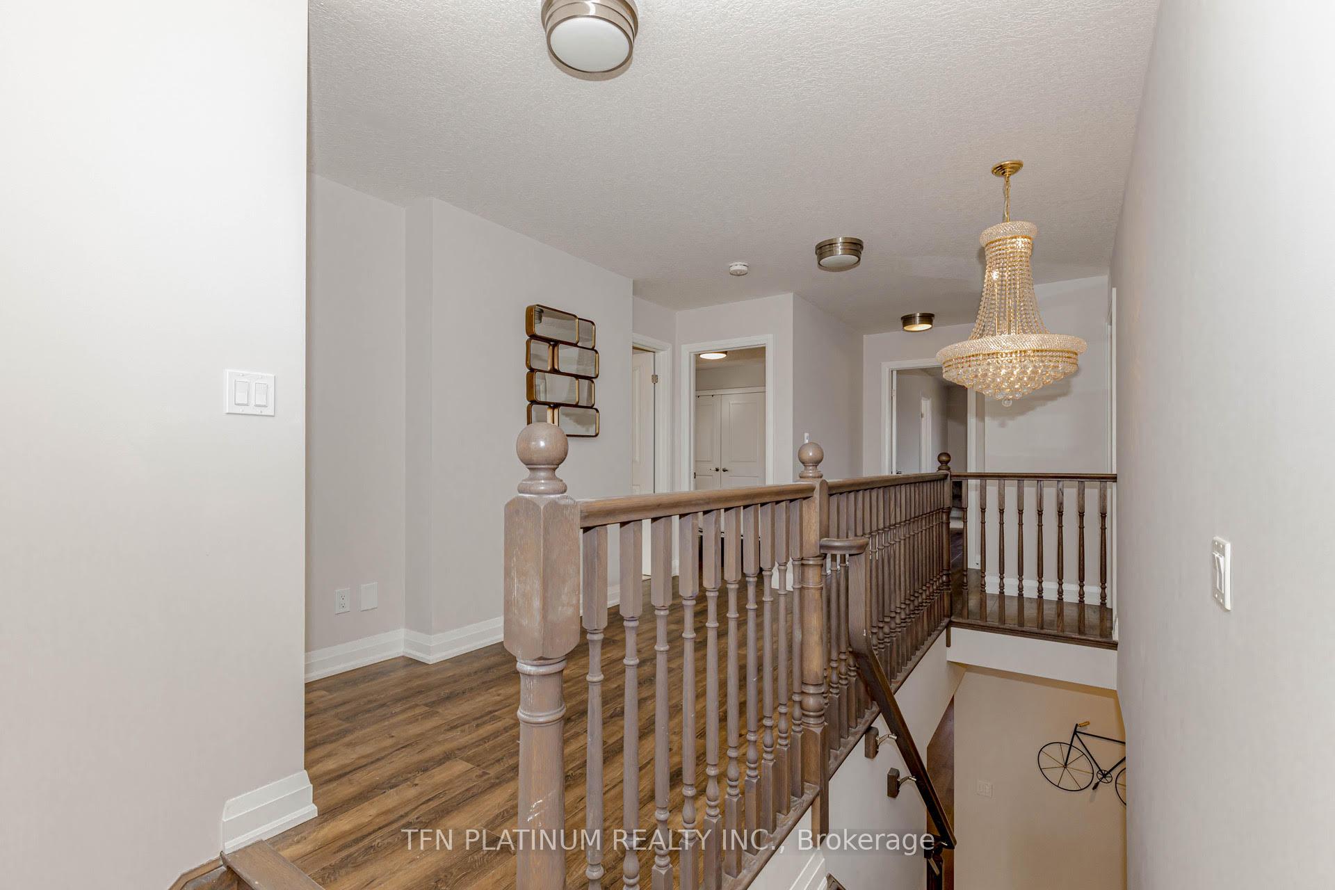 Photo 24 of 126 Pondcliffe Drive, Kitchener — HOMEH