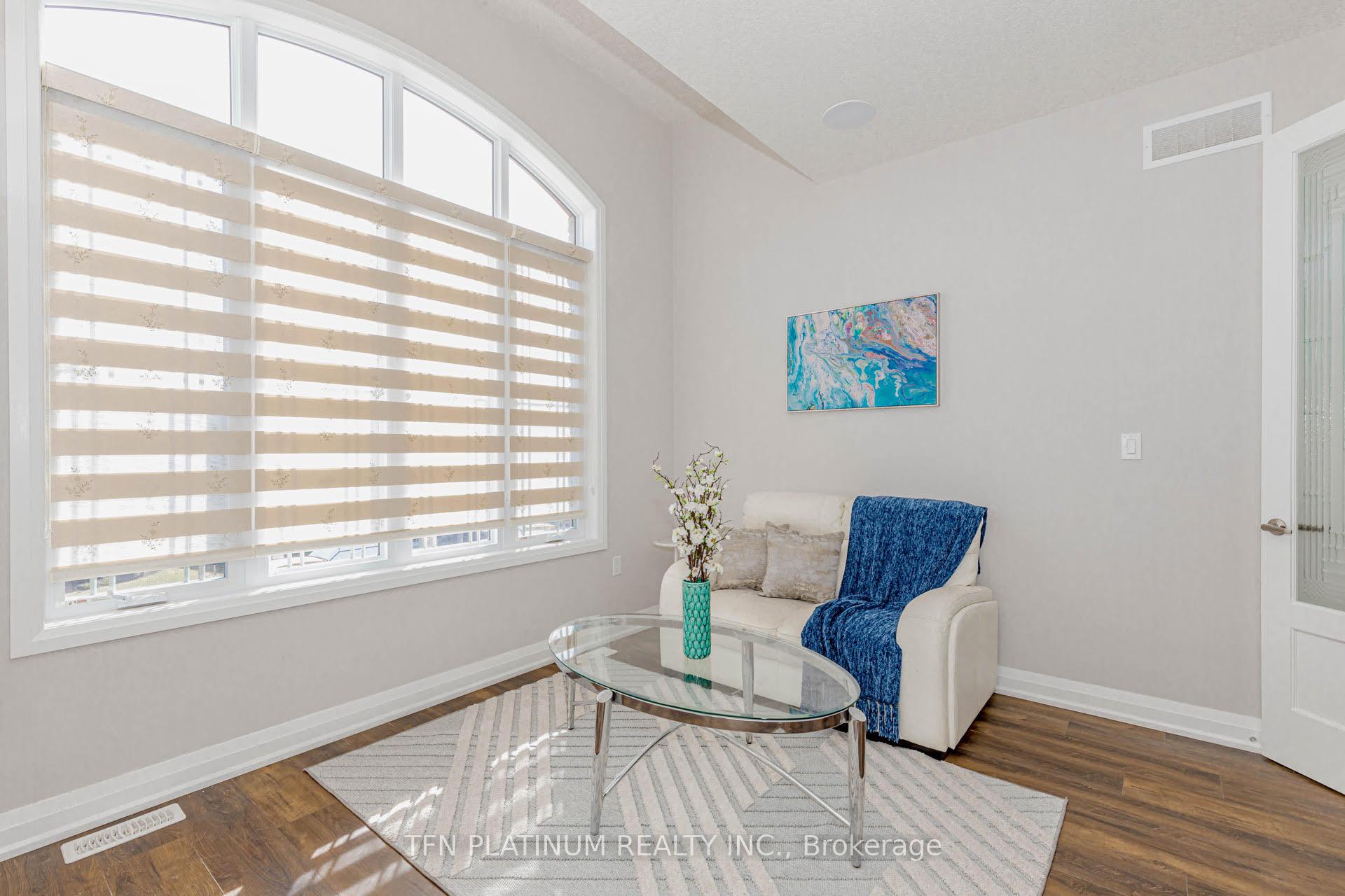Photo 25 of 126 Pondcliffe Drive, Kitchener — HOMEH