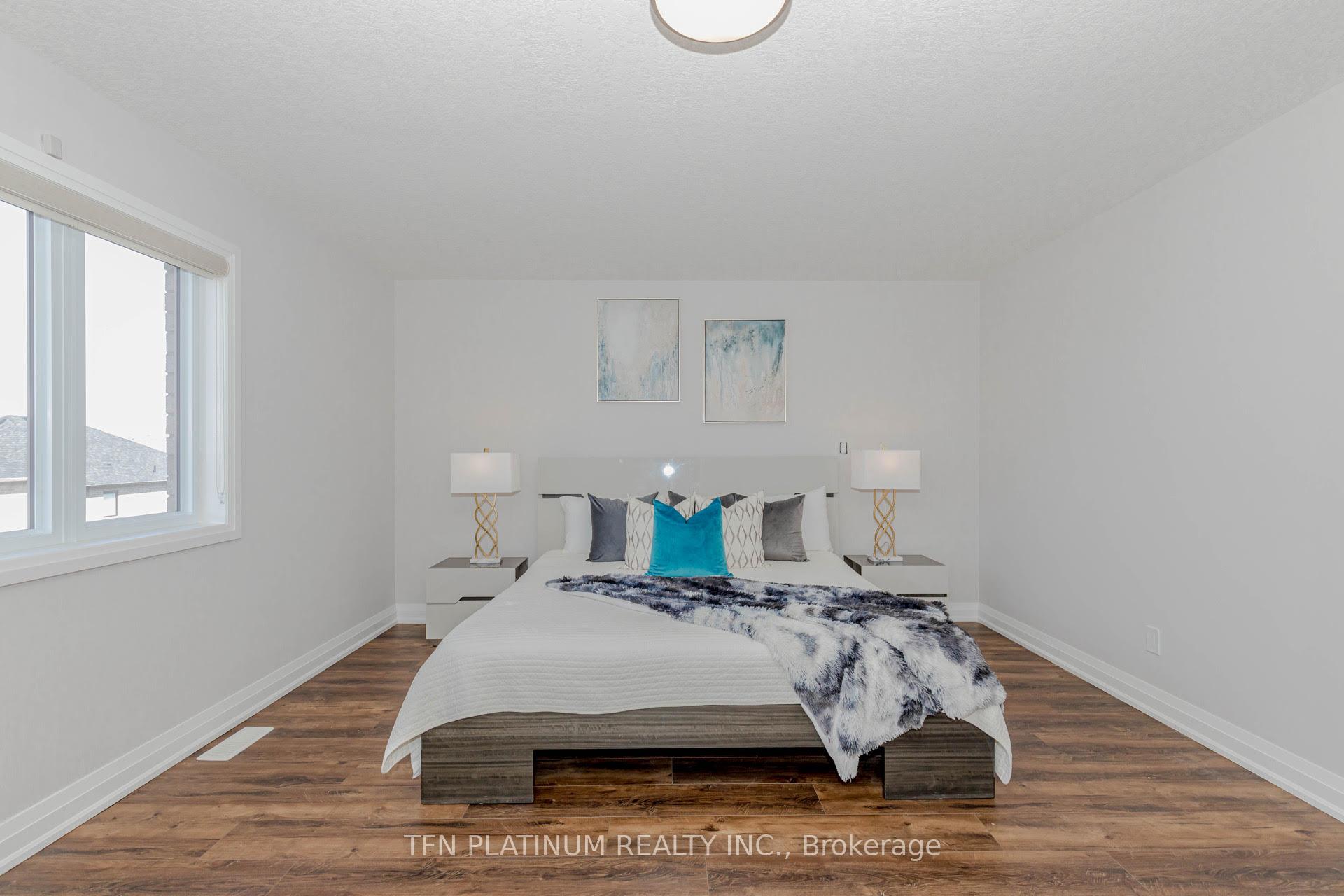 Photo 27 of 126 Pondcliffe Drive, Kitchener — HOMEH