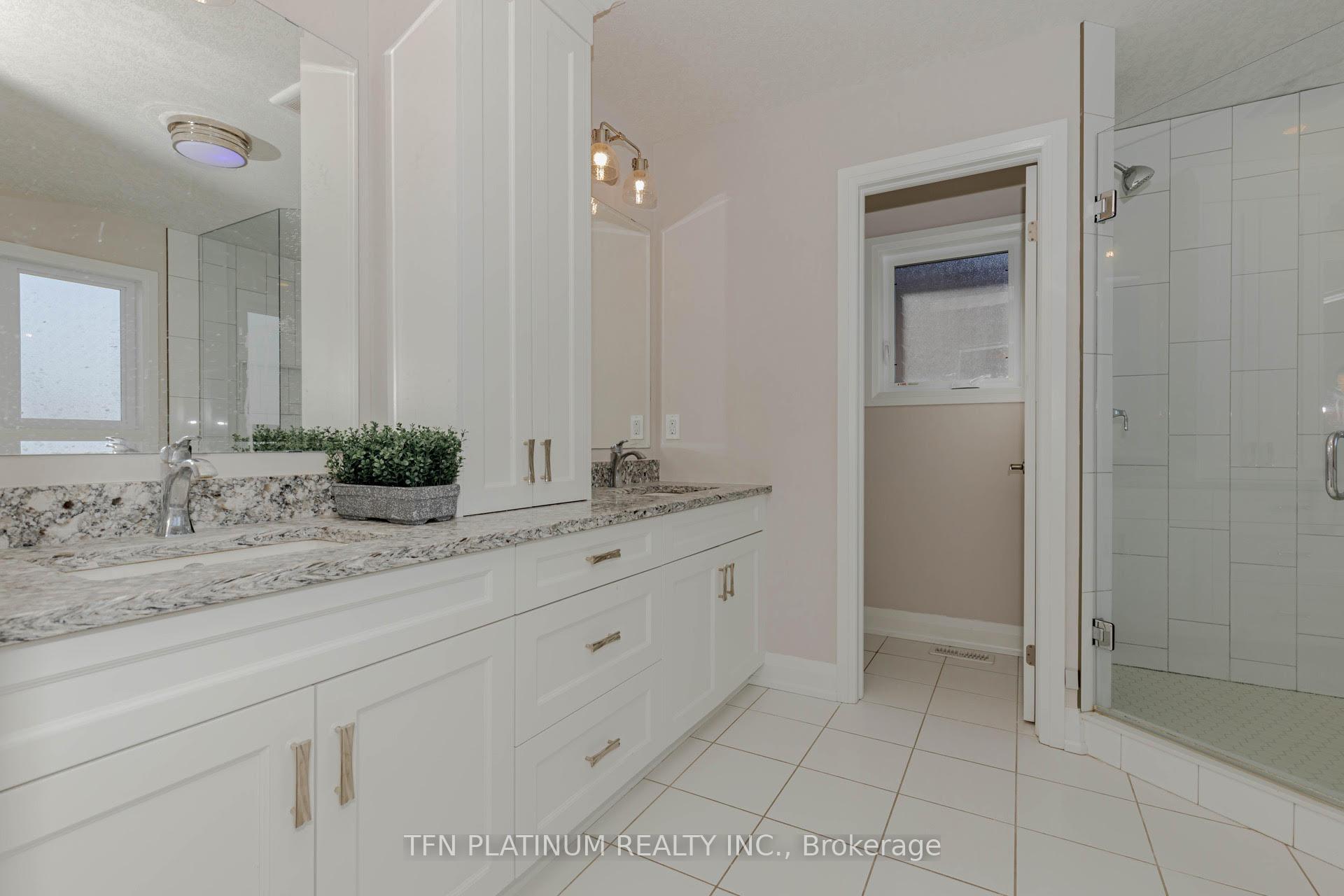Photo 29 of 126 Pondcliffe Drive, Kitchener — HOMEH