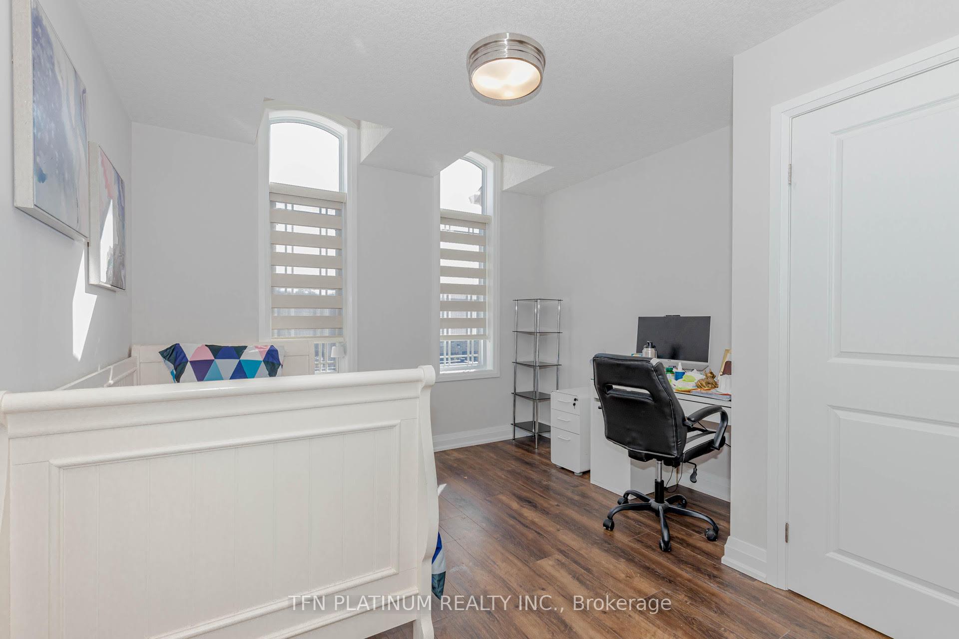 Photo 31 of 126 Pondcliffe Drive, Kitchener — HOMEH