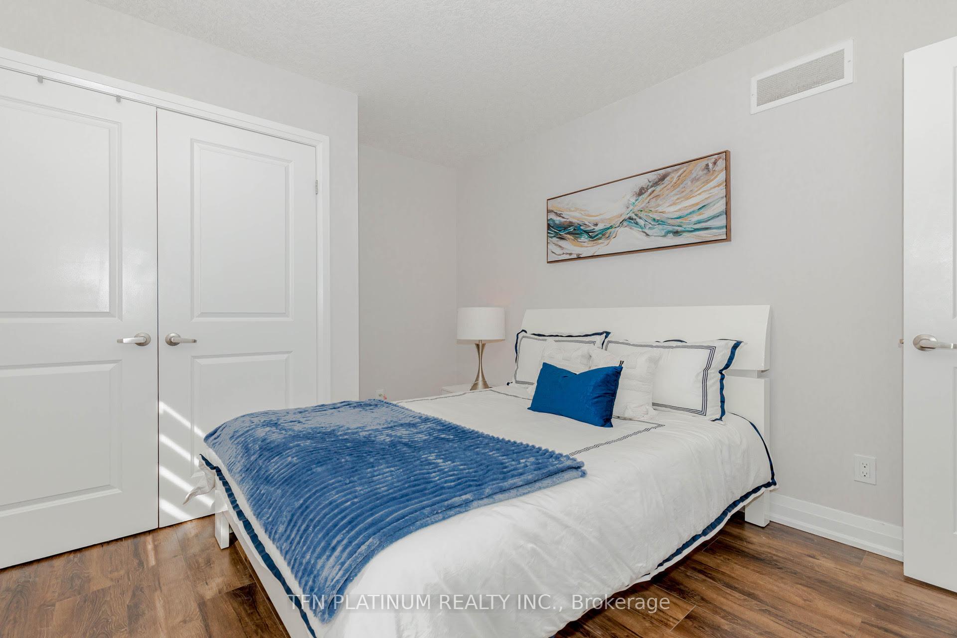 Photo 35 of 126 Pondcliffe Drive, Kitchener — HOMEH