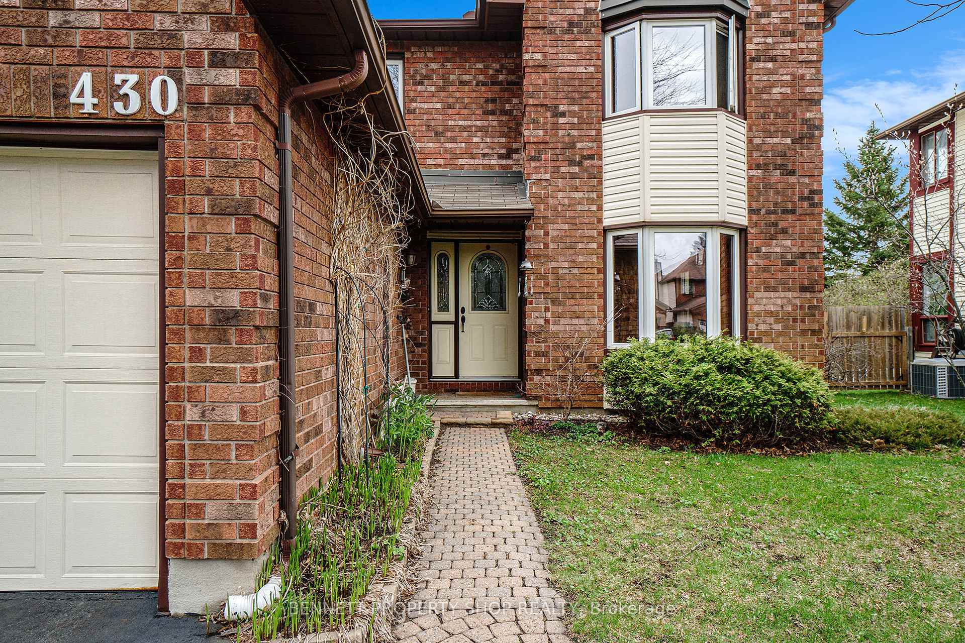Photo 2 of 430 Pickford Drive, Ottawa, Kanata - Katimavik — HOMEH