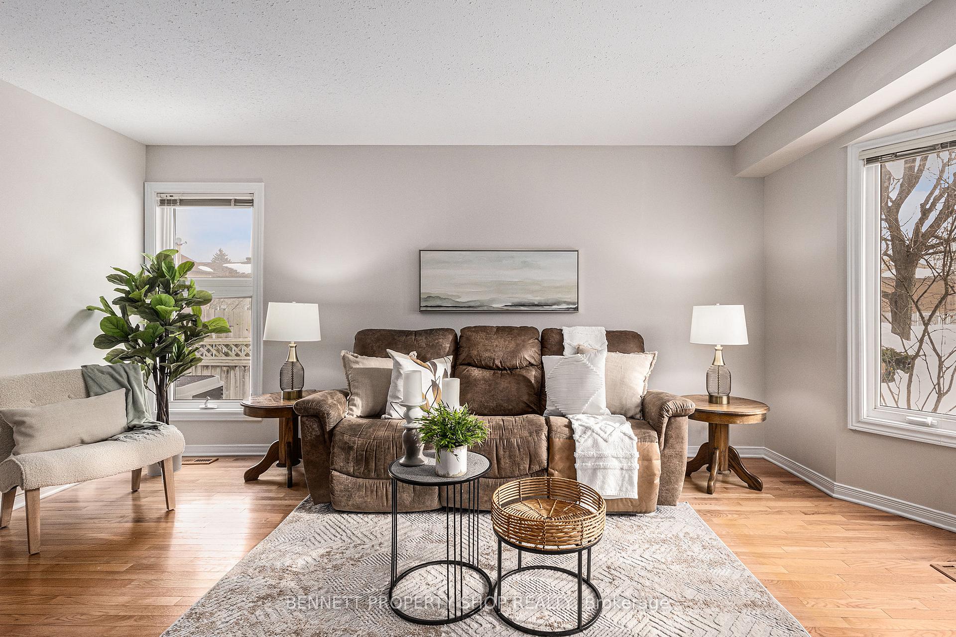 Photo 4 of 430 Pickford Drive, Ottawa, Kanata - Katimavik — HOMEH