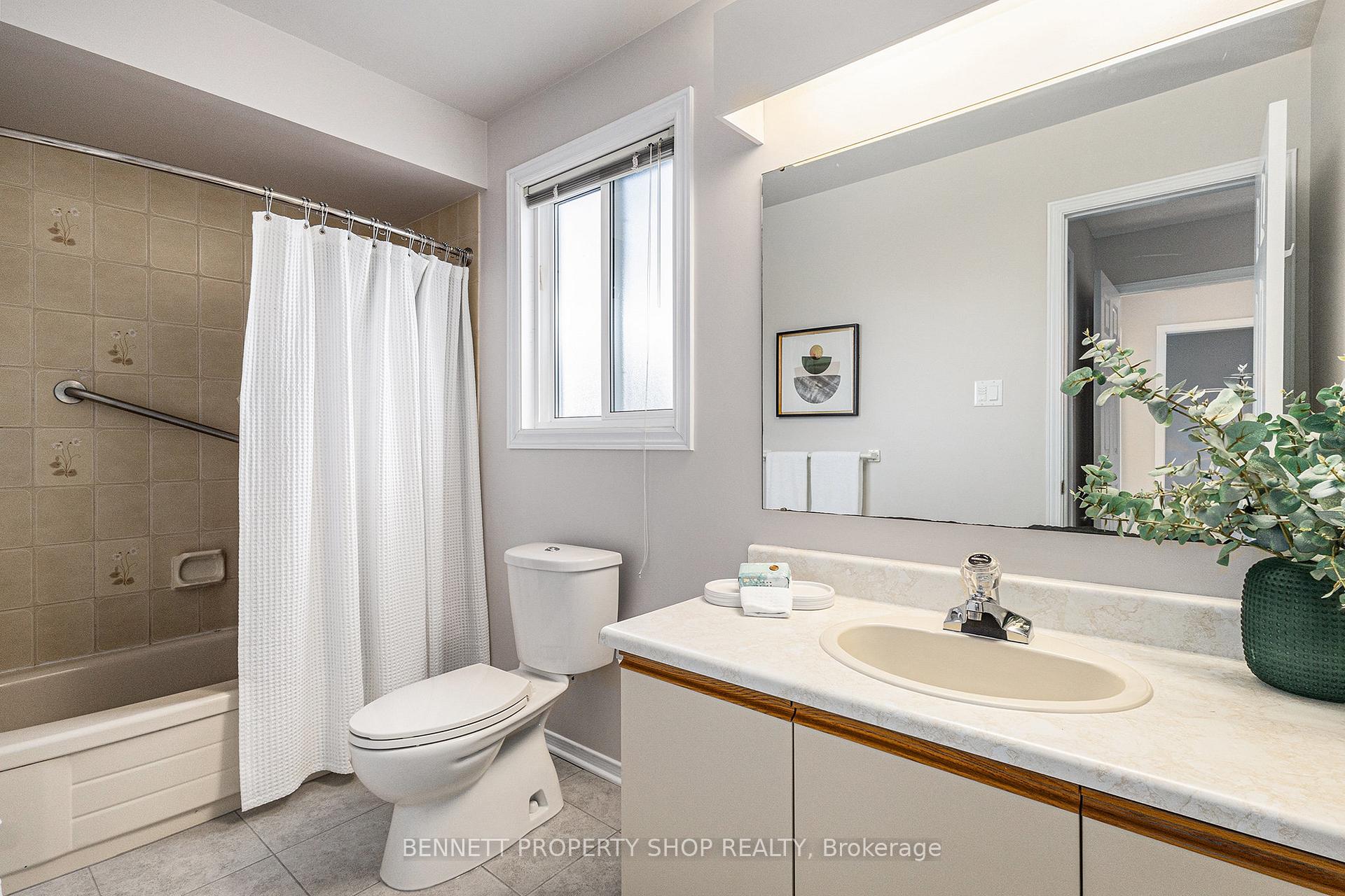 Photo 15 of 430 Pickford Drive, Ottawa, Kanata - Katimavik — HOMEH