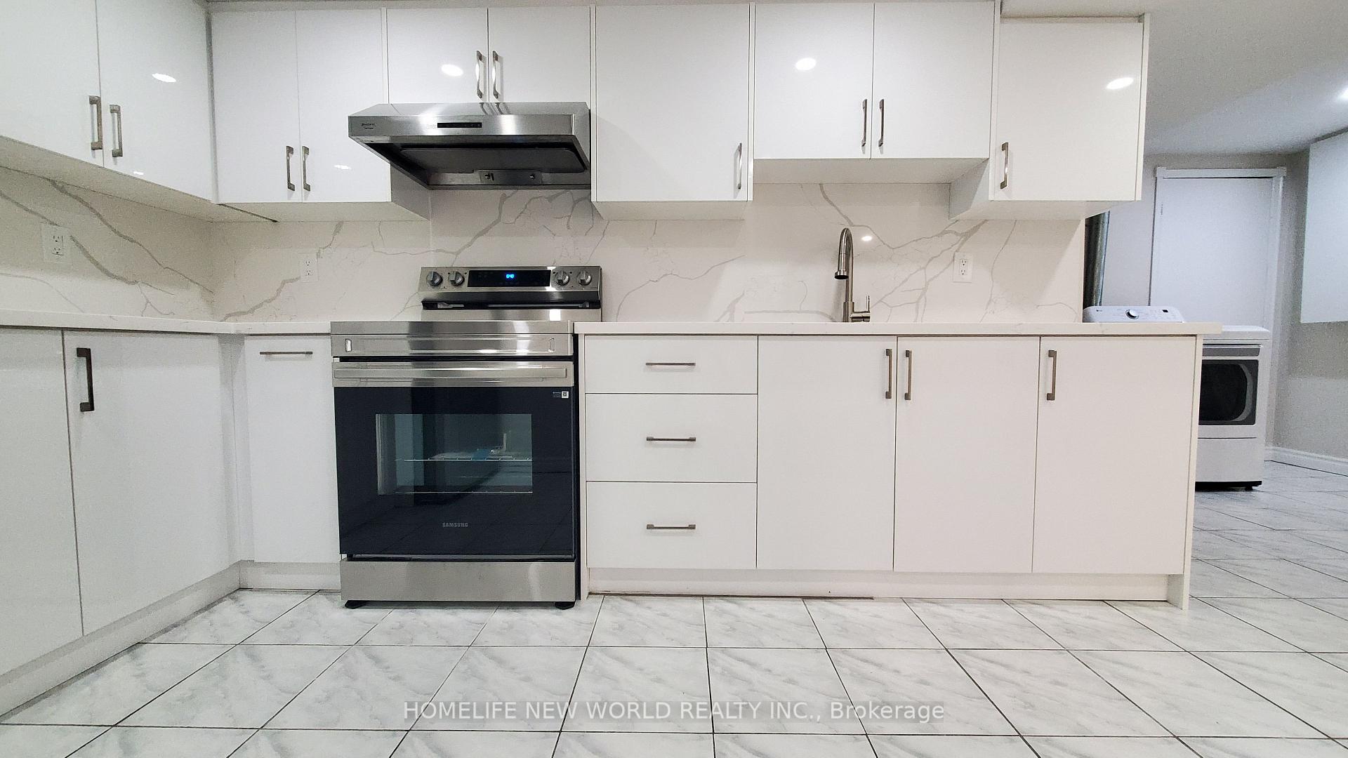 Photo 2 of 49 Beckwith Crescent, Markham, Milliken Mills East — HOMEH
