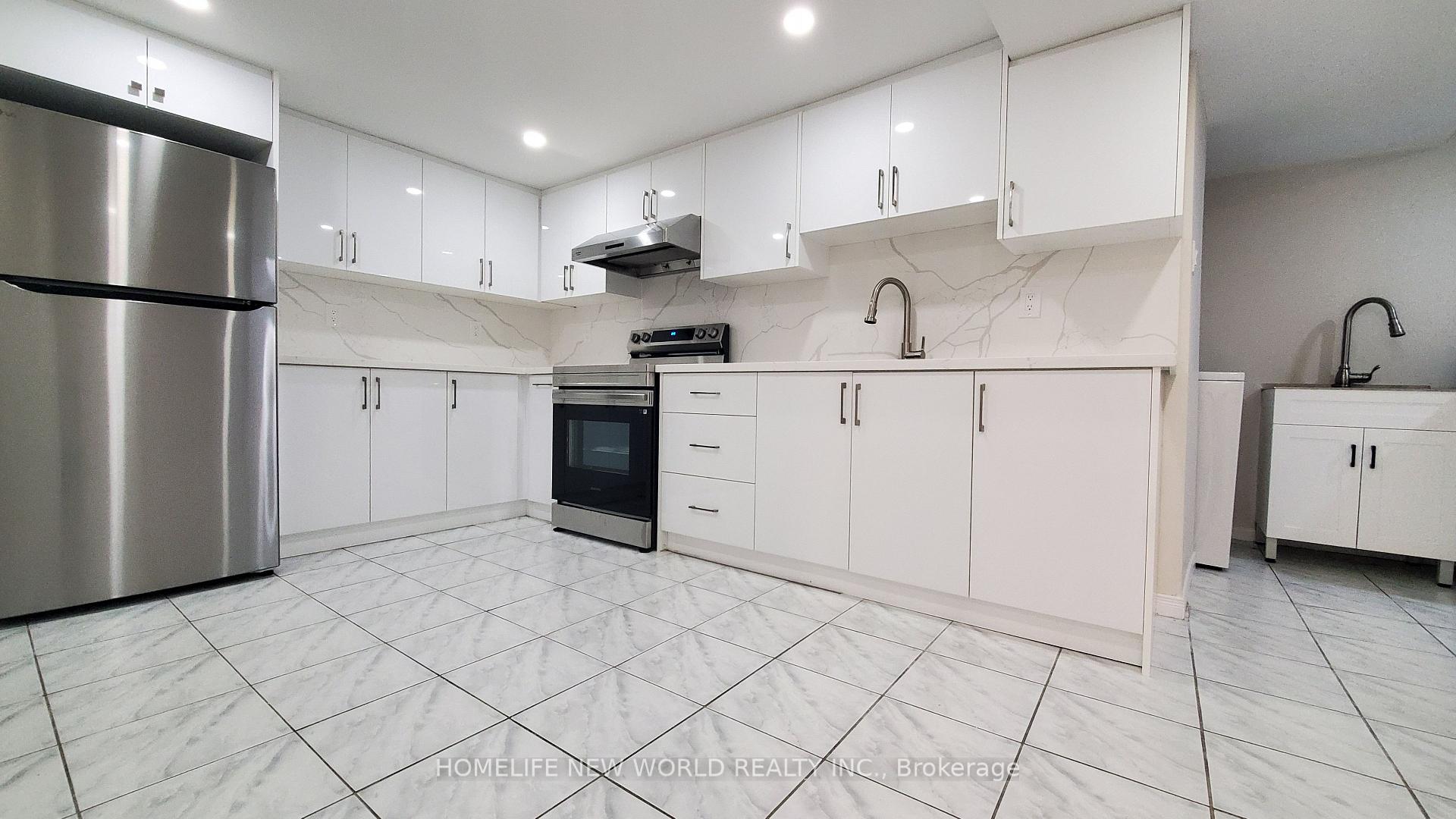 Photo 3 of 49 Beckwith Crescent, Markham, Milliken Mills East — HOMEH