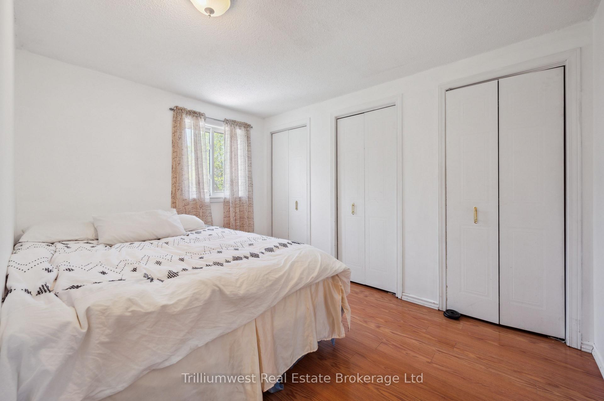 Photo 16 of 23 Wycliffe Place, Kitchener — HOMEH