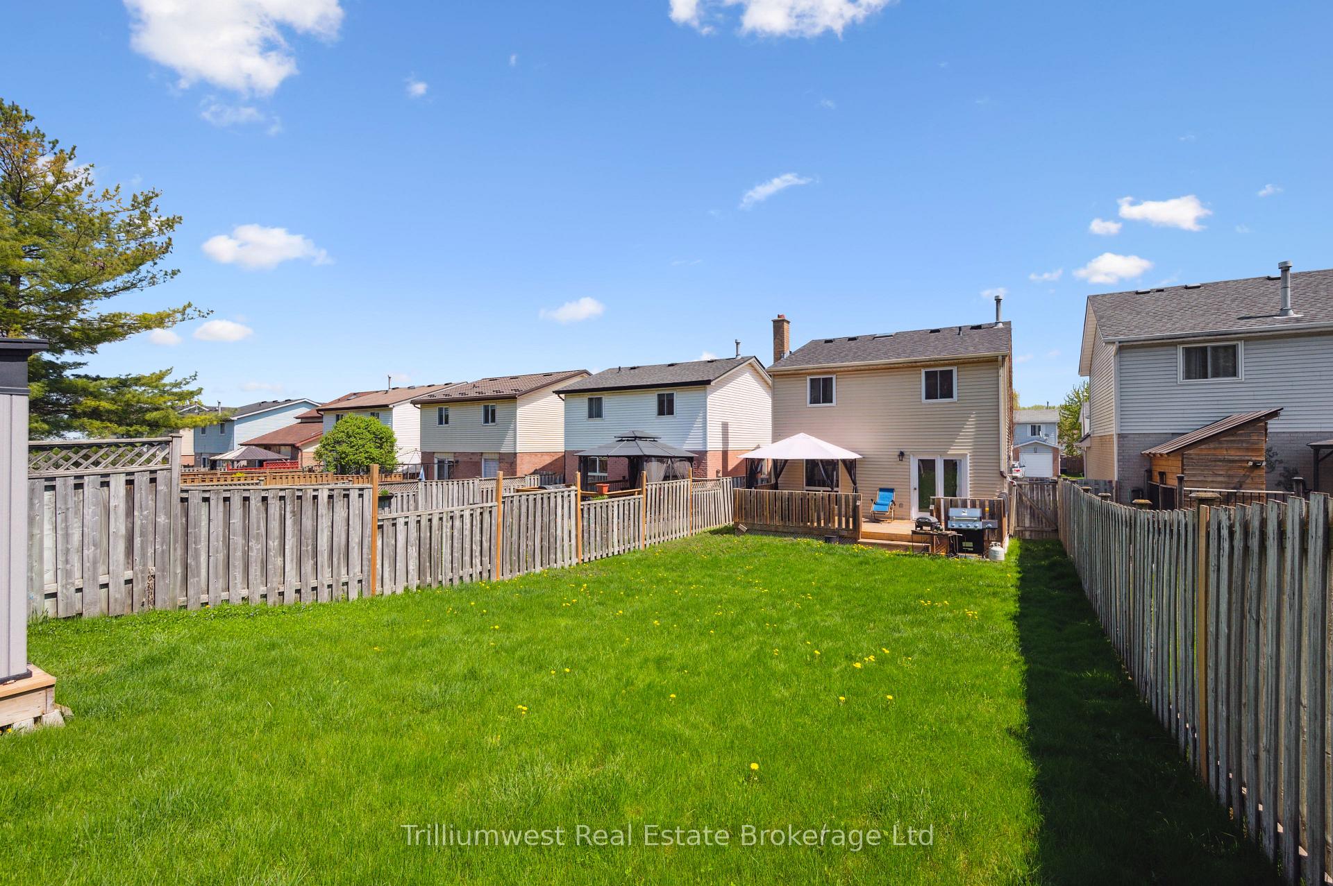 Photo 31 of 23 Wycliffe Place, Kitchener — HOMEH