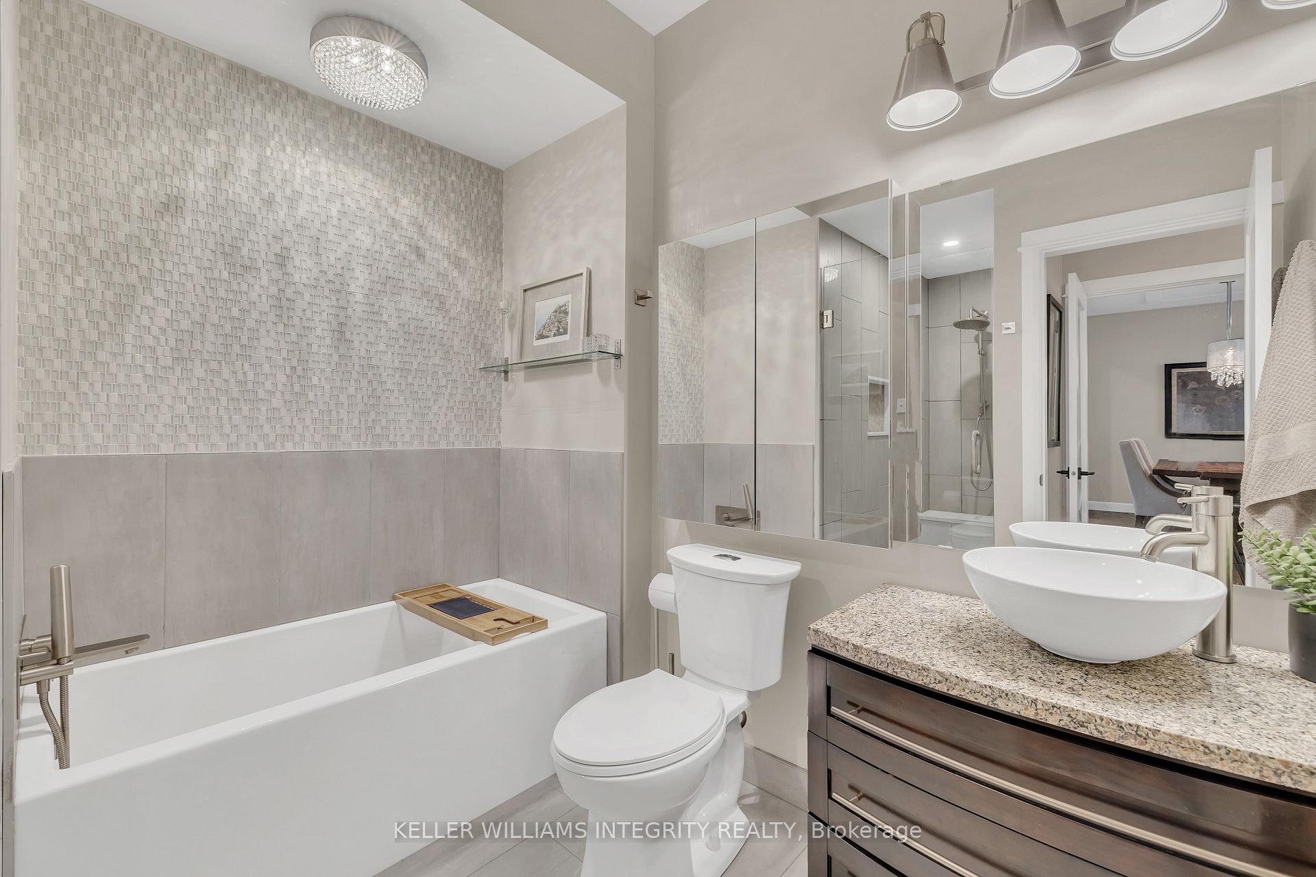Photo 21 of 50 Goldora Private, Ottawa, Kanata - Kanata Lakes/Heritage Hills — HOMEH