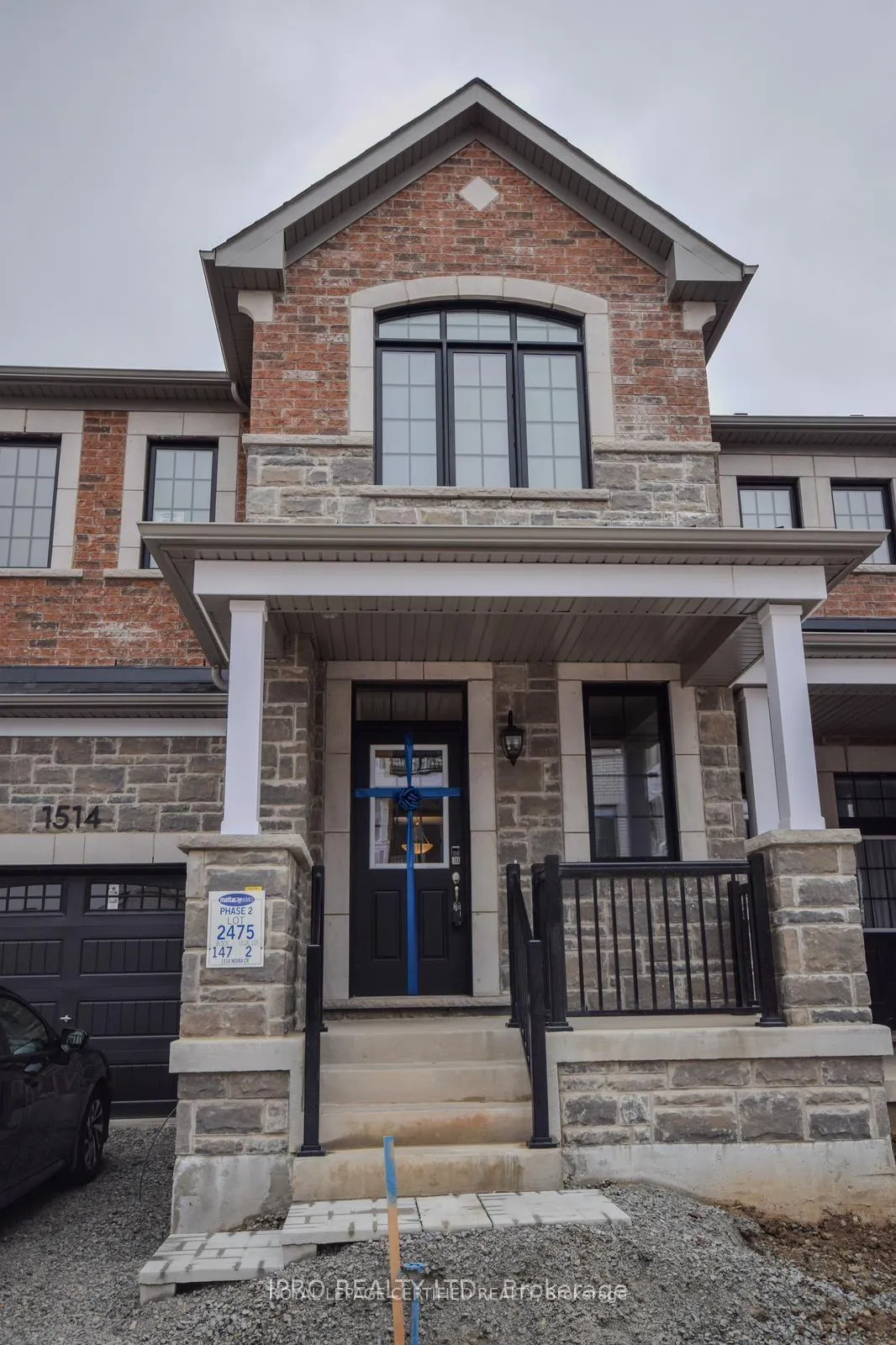 Front of 1514 Moira Crescent
