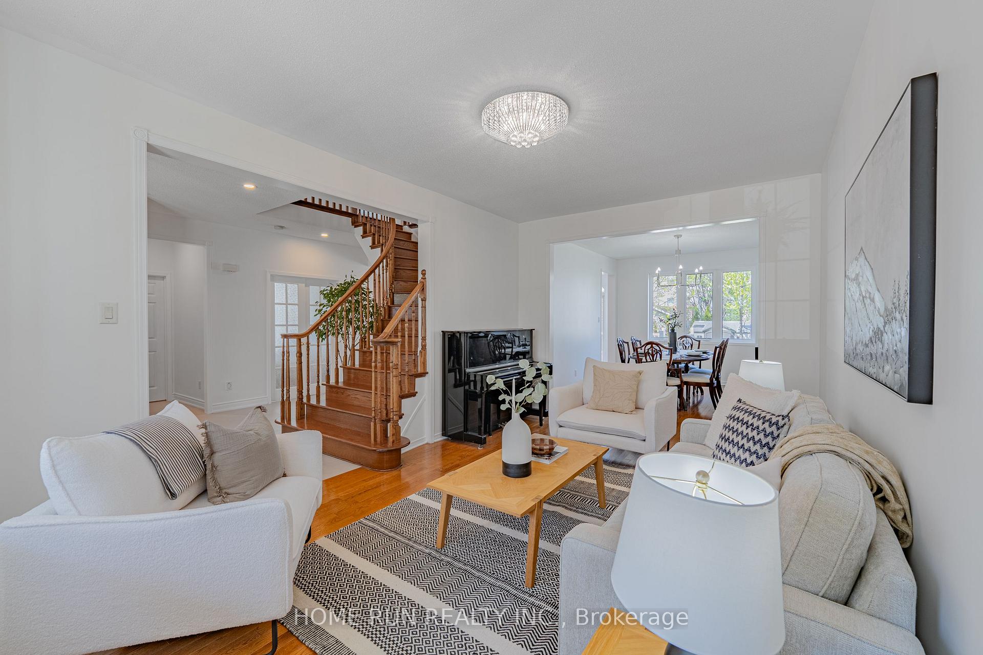 Photo 5 of 6 Cheltonia Way, Ottawa, Kanata - Kanata Lakes/Heritage Hills — HOMEH