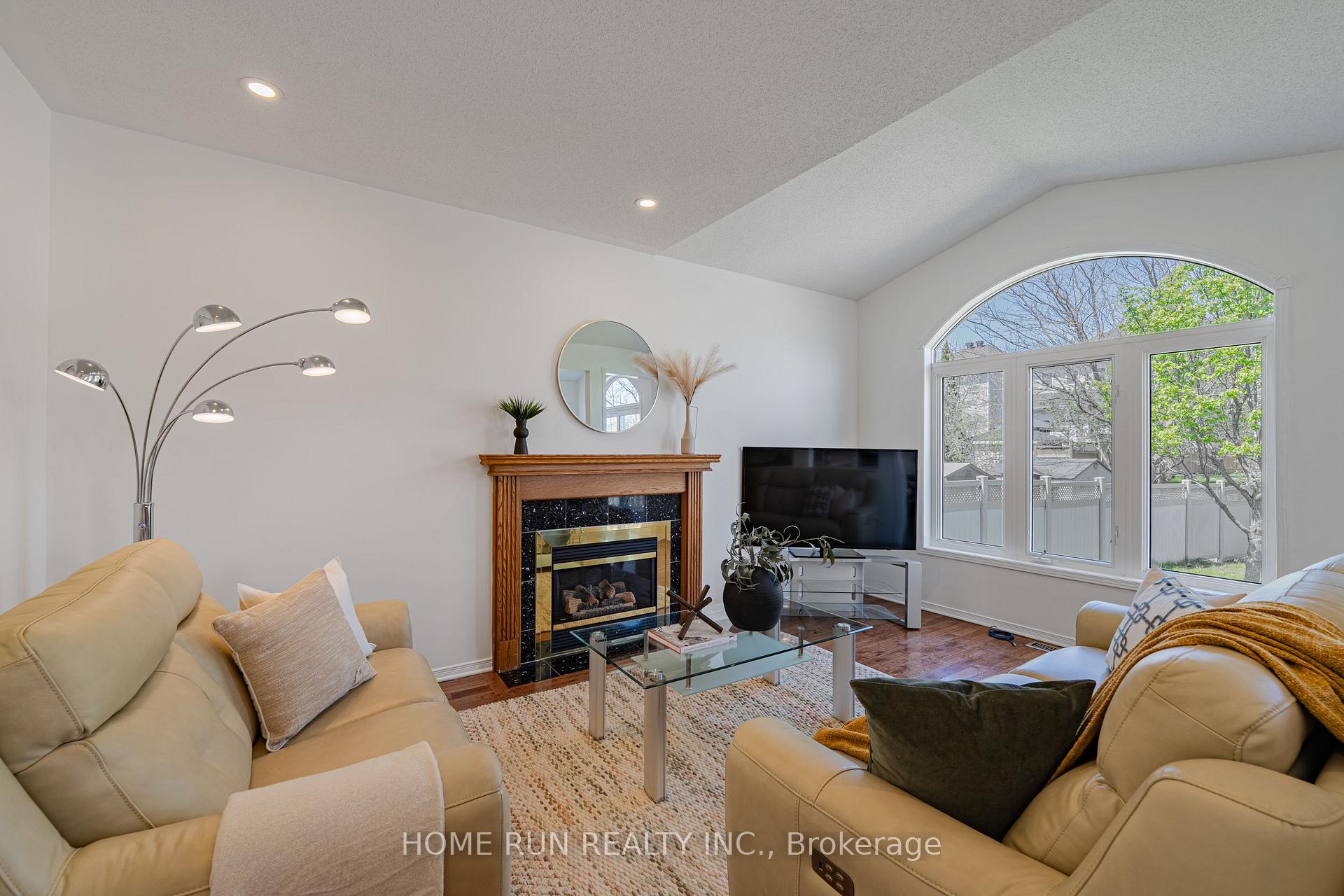 Photo 19 of 6 Cheltonia Way, Ottawa, Kanata - Kanata Lakes/Heritage Hills — HOMEH