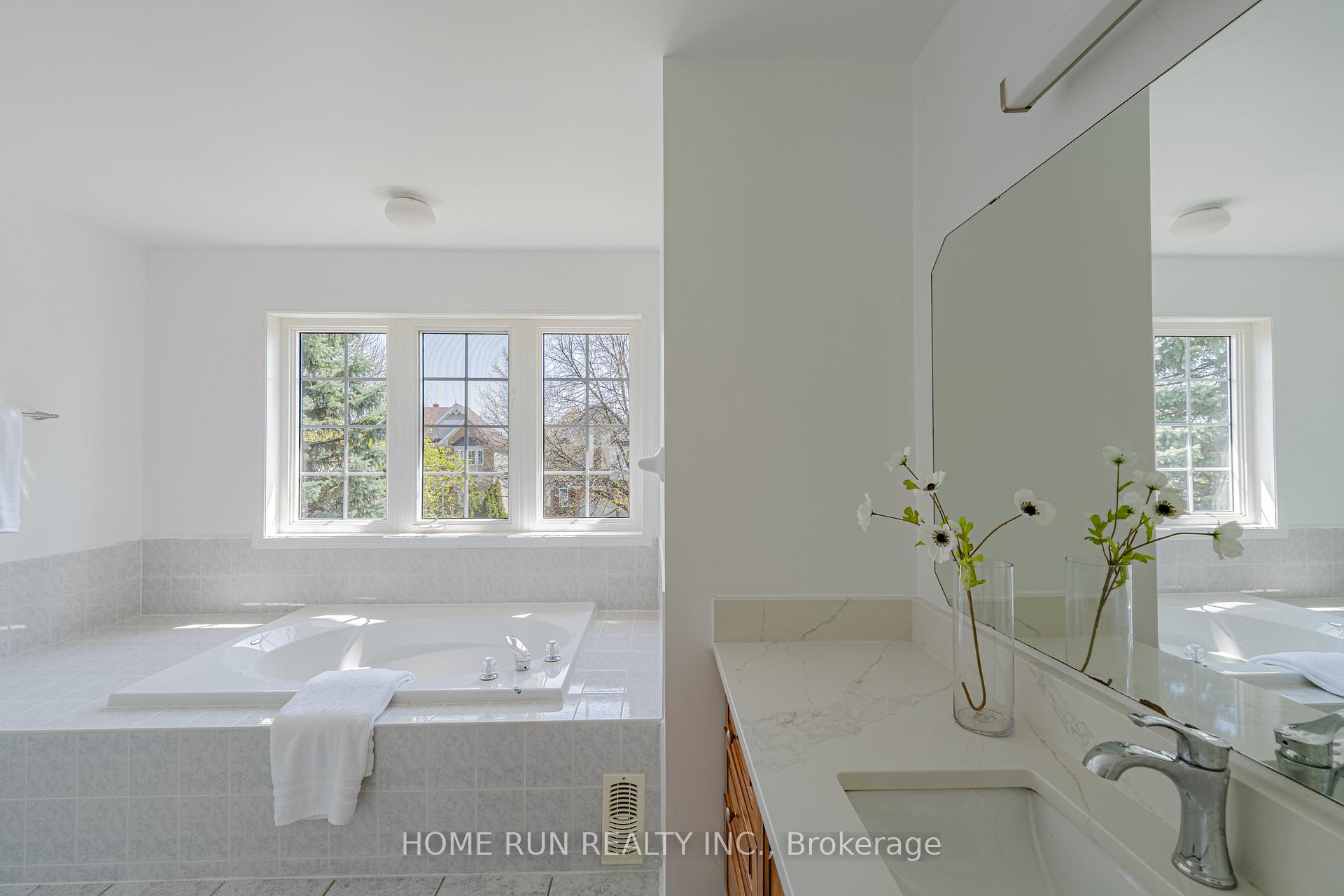 Photo 32 of 6 Cheltonia Way, Ottawa, Kanata - Kanata Lakes/Heritage Hills — HOMEH
