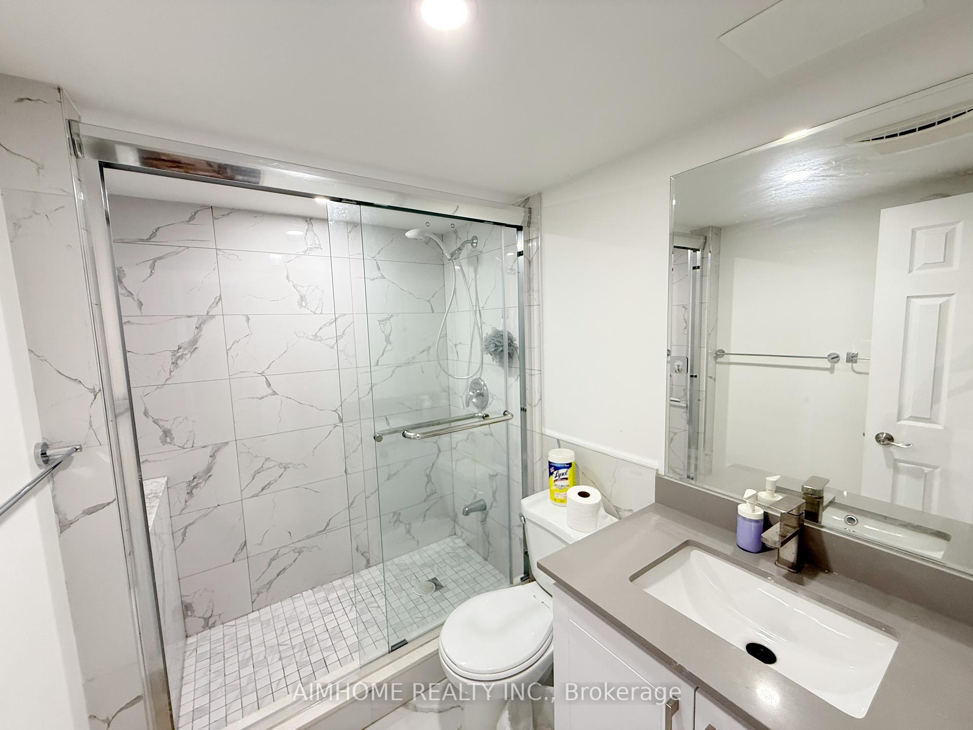 Photo 32 of 16 Upton Crescent, Markham, Milliken Mills West — HOMEH