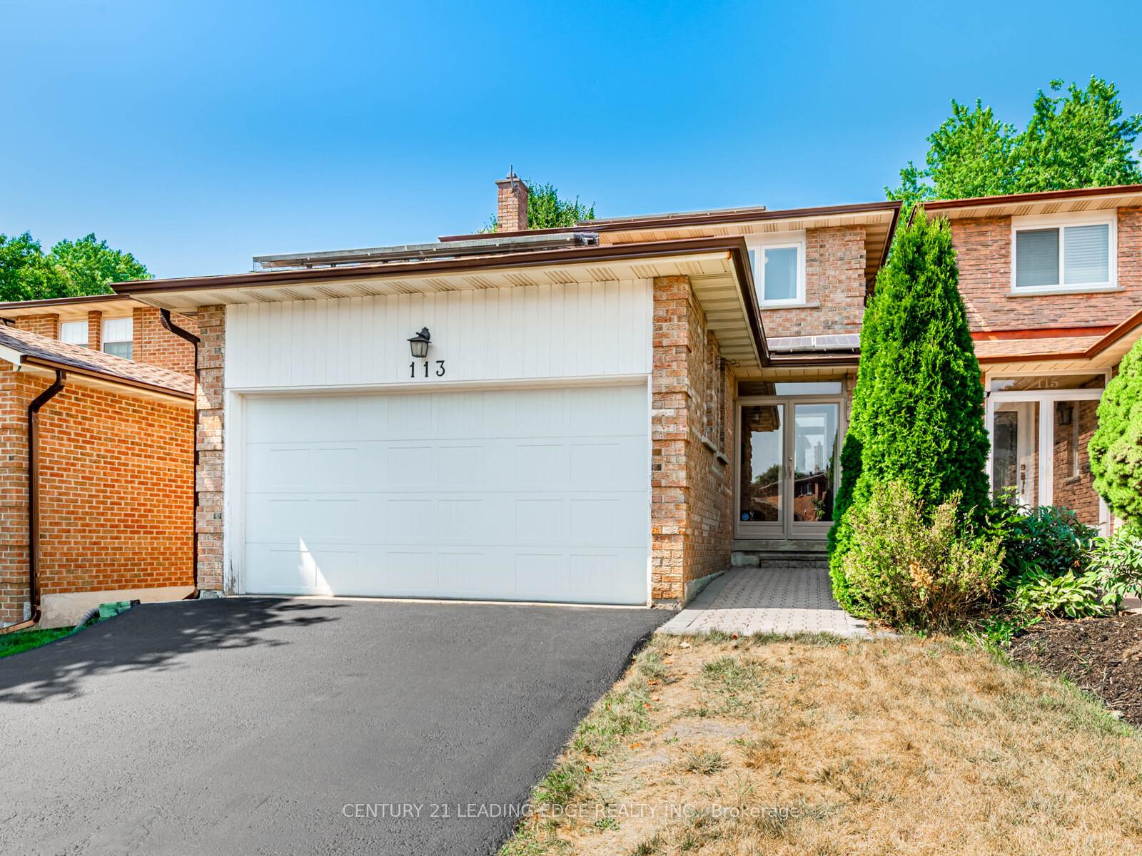 Photo 3 of 113 Major Buttons Drive, Markham, Sherwood-Amberglen — HOMEH