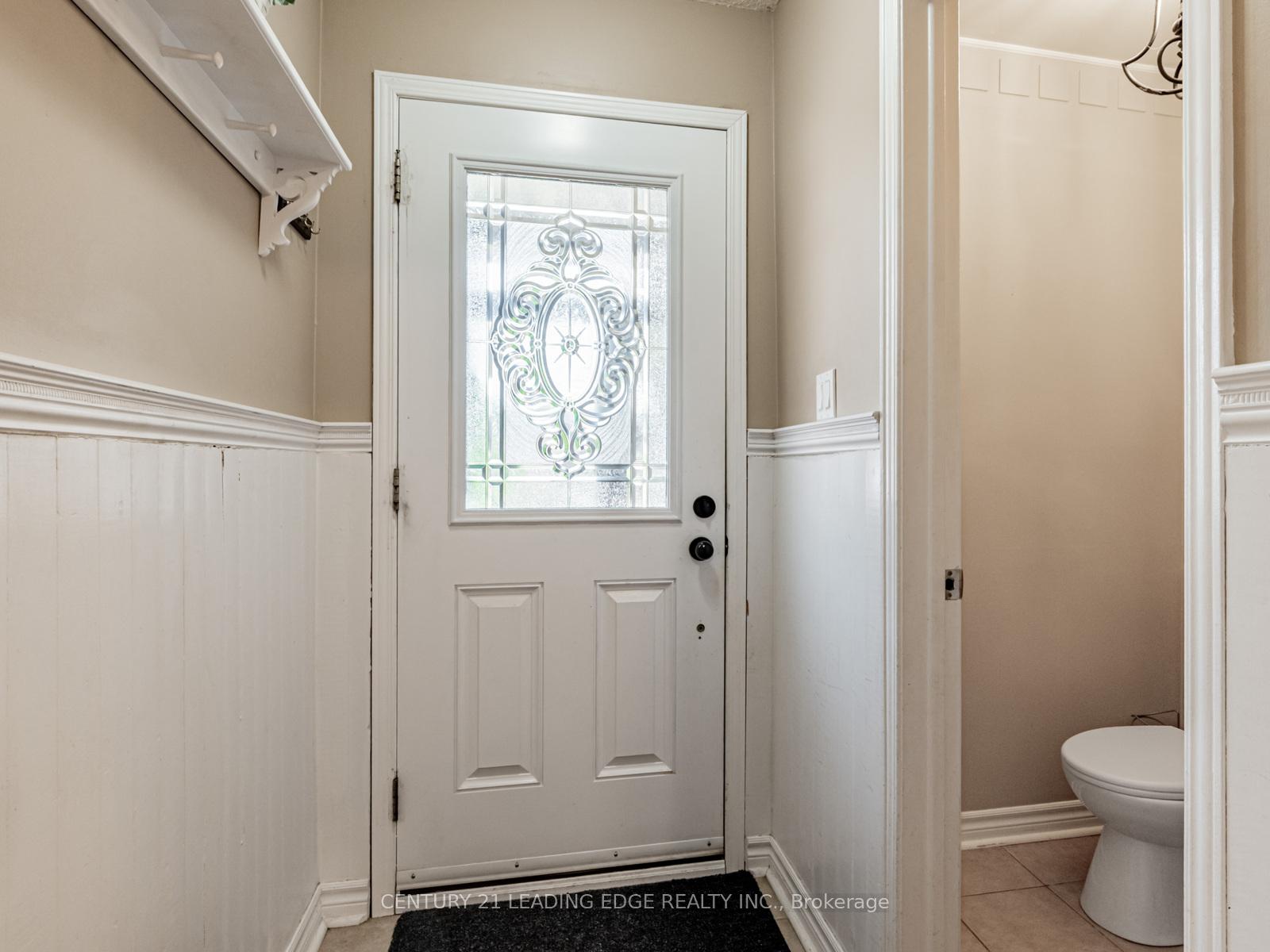 Photo 5 of 113 Major Buttons Drive, Markham, Sherwood-Amberglen — HOMEH