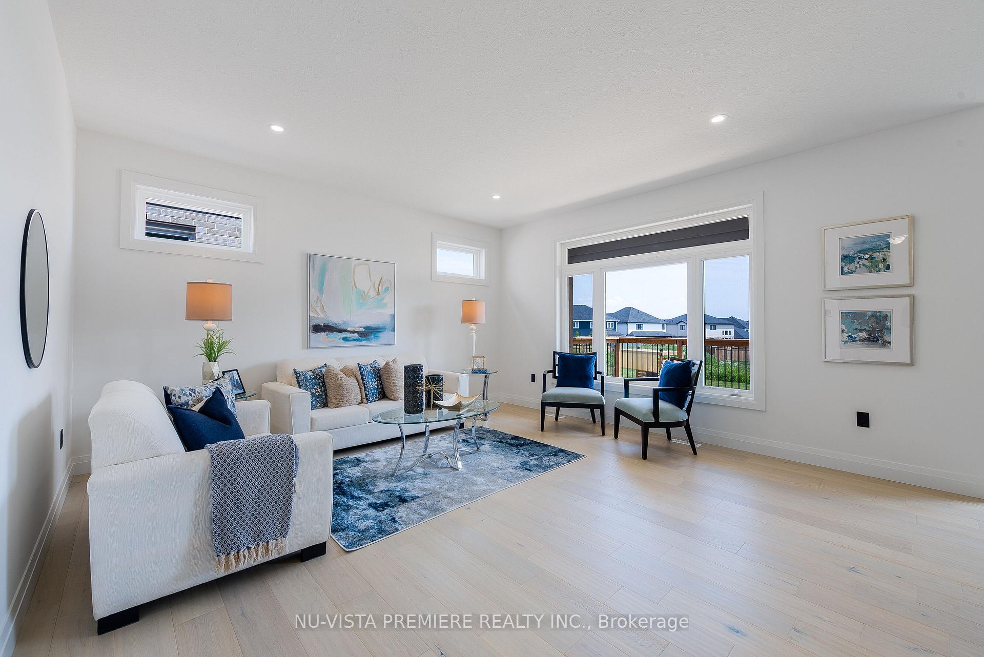 Photo 10 of 28 Basil Crescent, Middlesex Centre, Ilderton — HOMEH