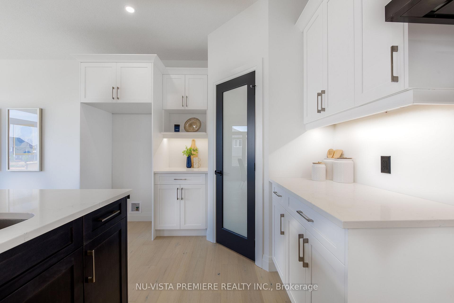 Photo 17 of 28 Basil Crescent, Middlesex Centre, Ilderton — HOMEH