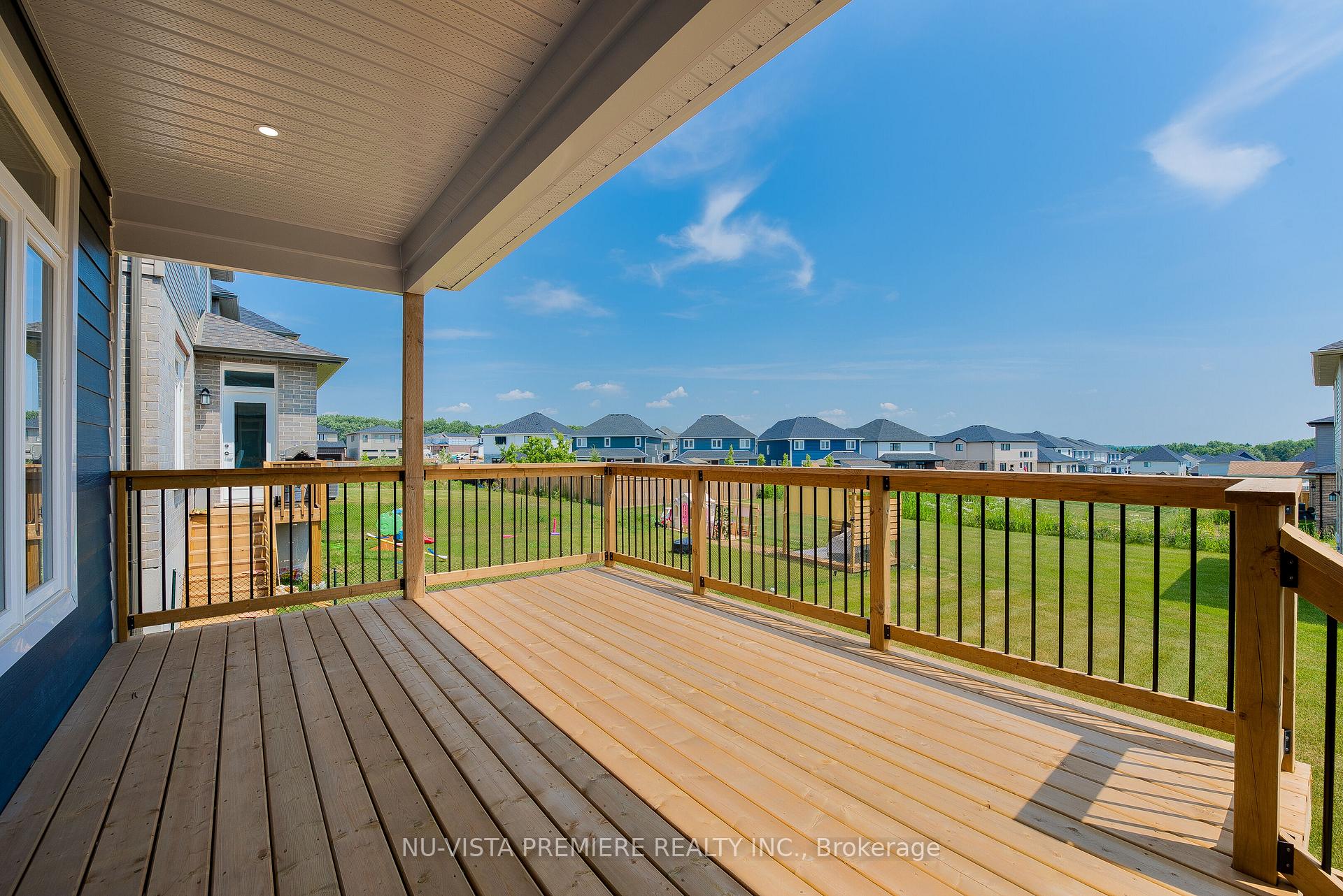 Photo 20 of 28 Basil Crescent, Middlesex Centre, Ilderton — HOMEH