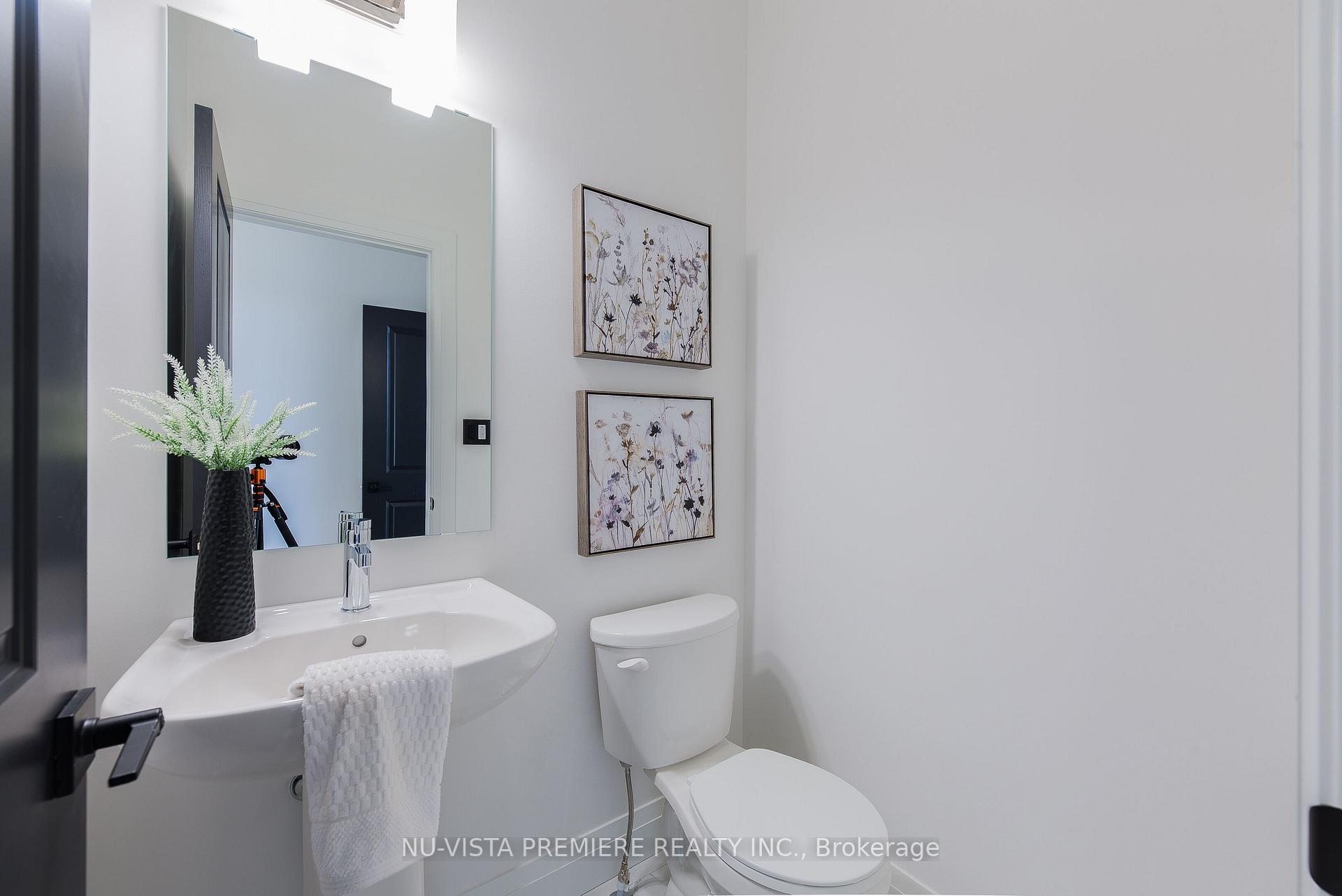 Photo 21 of 28 Basil Crescent, Middlesex Centre, Ilderton — HOMEH