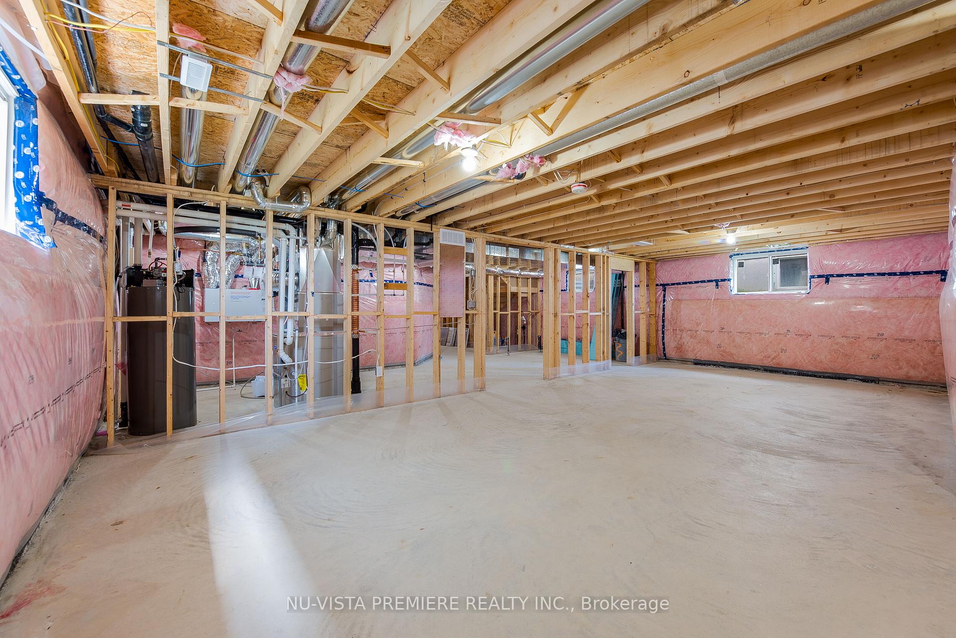 Photo 35 of 28 Basil Crescent, Middlesex Centre, Ilderton — HOMEH