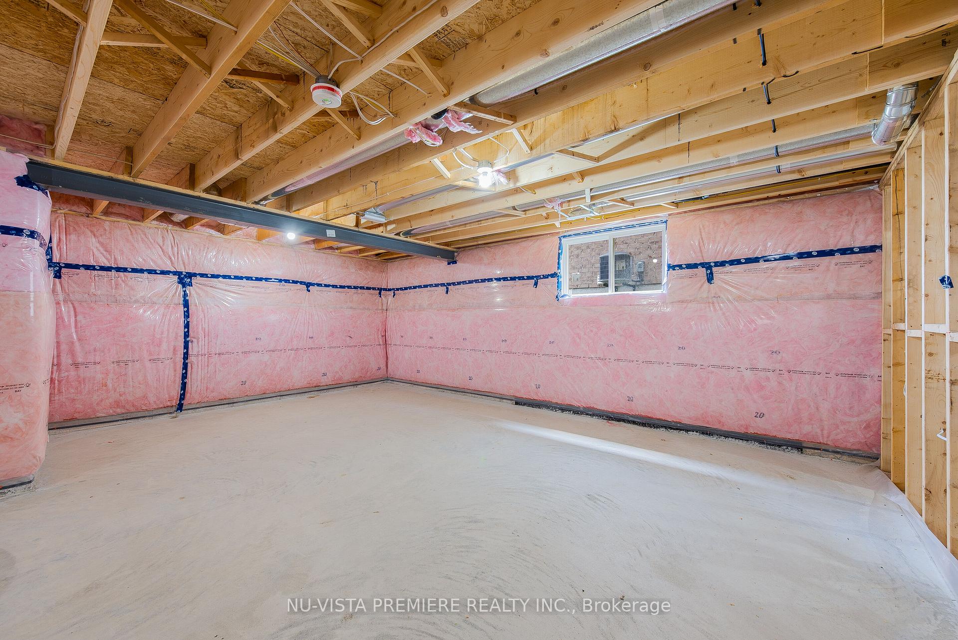Photo 37 of 28 Basil Crescent, Middlesex Centre, Ilderton — HOMEH