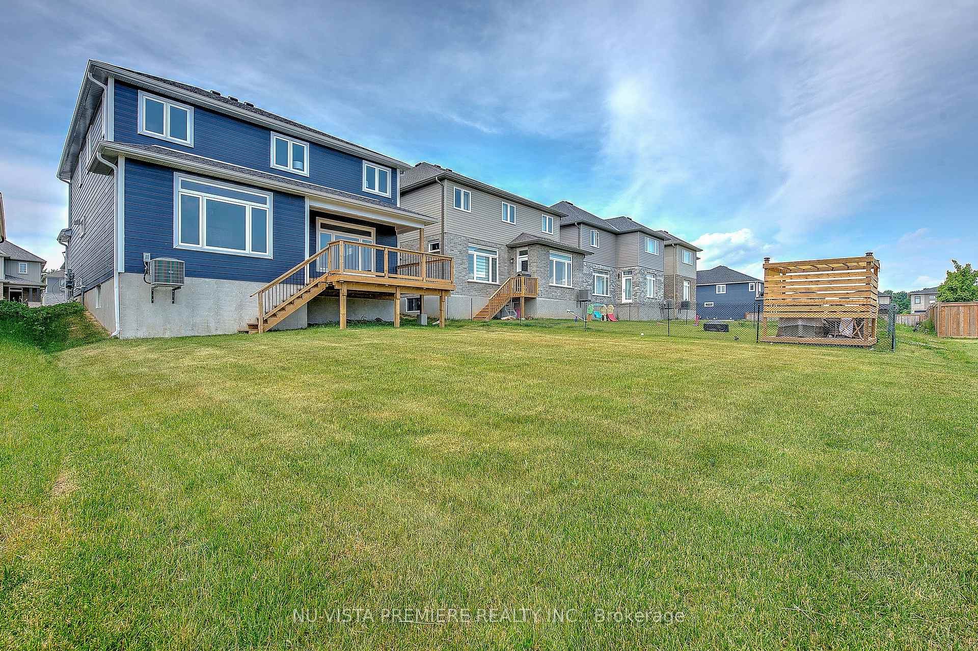 Photo 39 of 28 Basil Crescent, Middlesex Centre, Ilderton — HOMEH