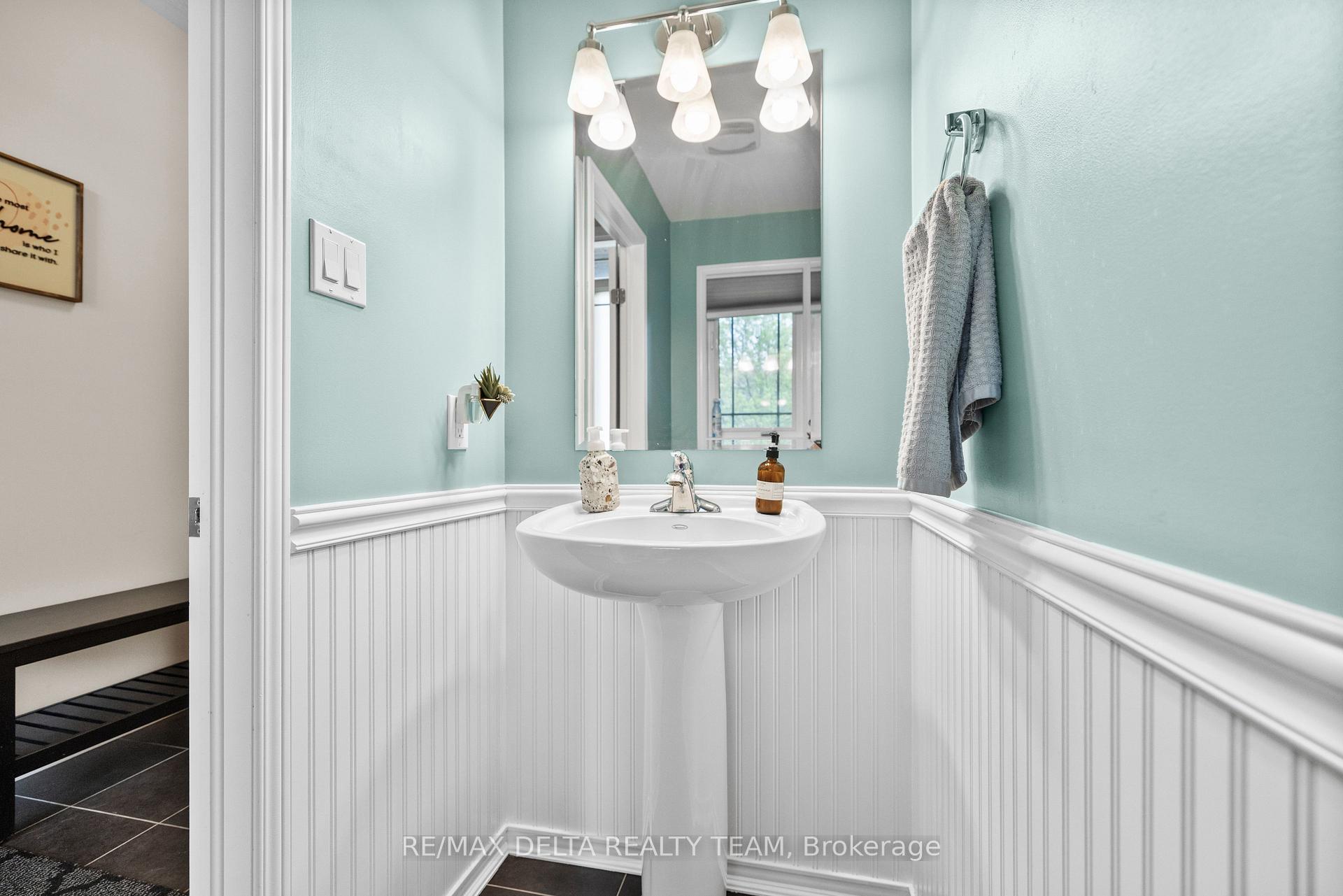Photo 6 of 1521 Carronbridge Circle, Ottawa, Kanata - Emerald Meadows/Trailwest — HOMEH