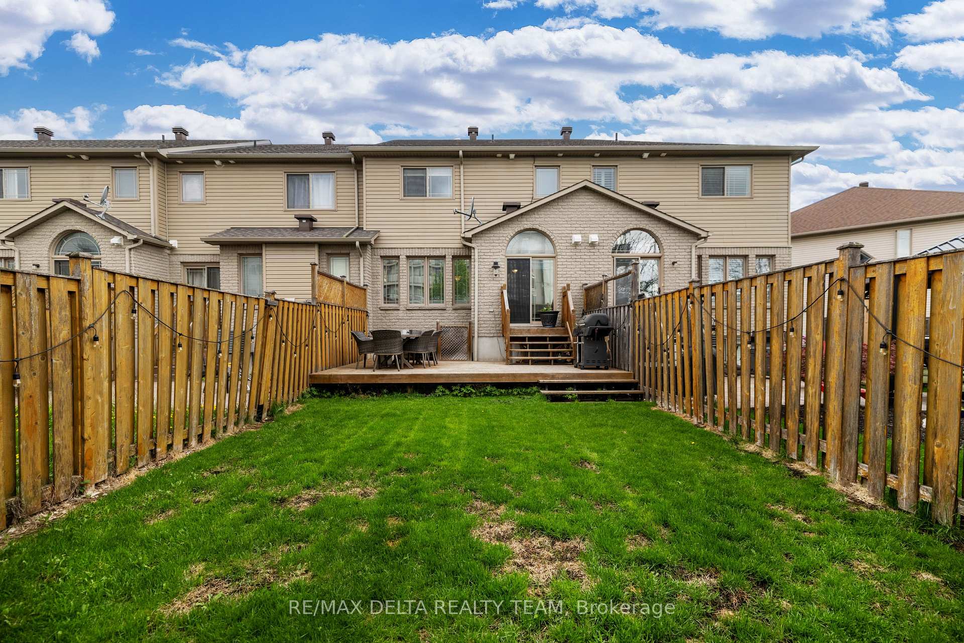Photo 45 of 1521 Carronbridge Circle, Ottawa, Kanata - Emerald Meadows/Trailwest — HOMEH