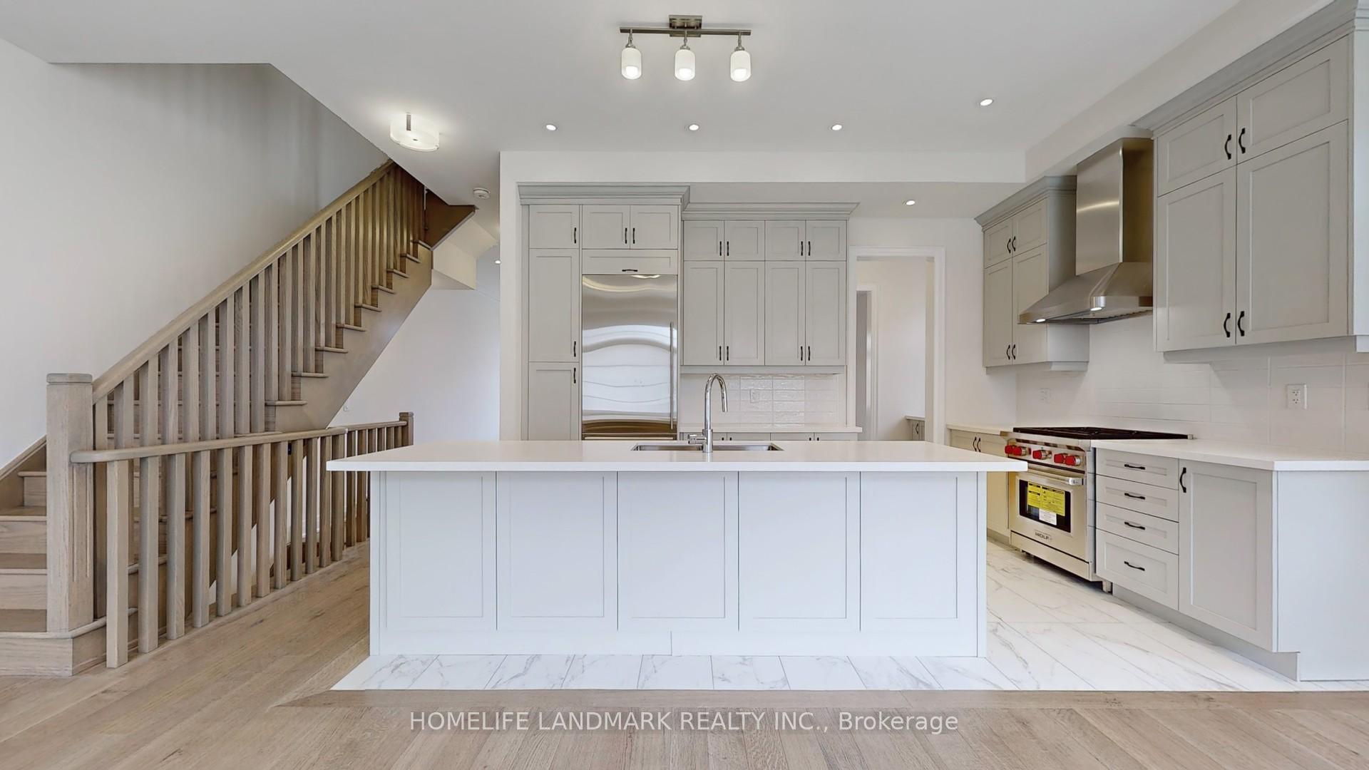 Photo 17 of 1 AbbeyHill Lane, Markham, Angus Glen — HOMEH
