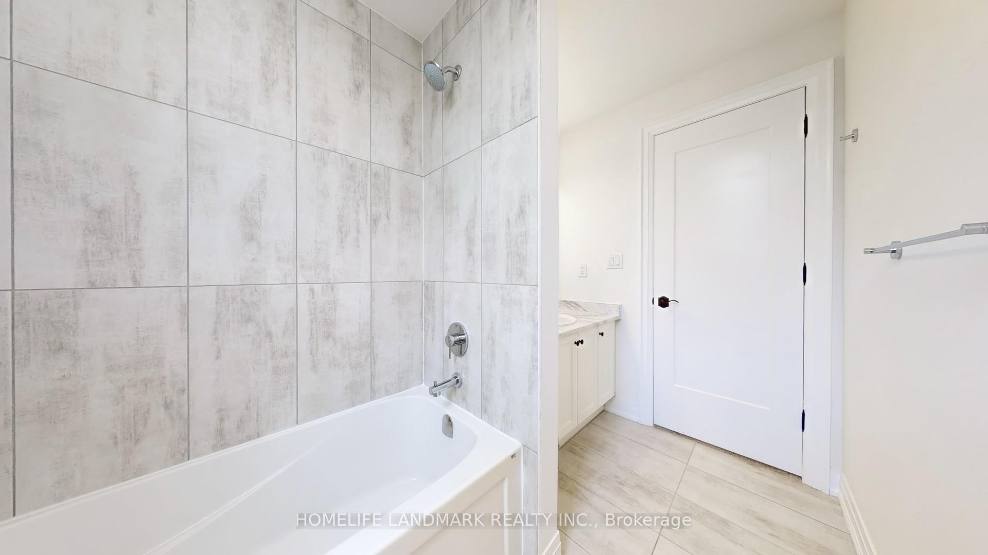 Photo 35 of 1 AbbeyHill Lane, Markham, Angus Glen — HOMEH