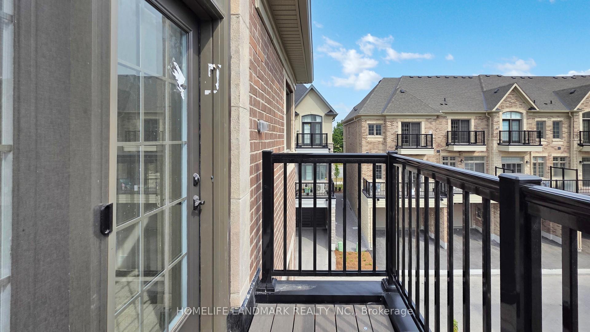 Photo 39 of 1 AbbeyHill Lane, Markham, Angus Glen — HOMEH