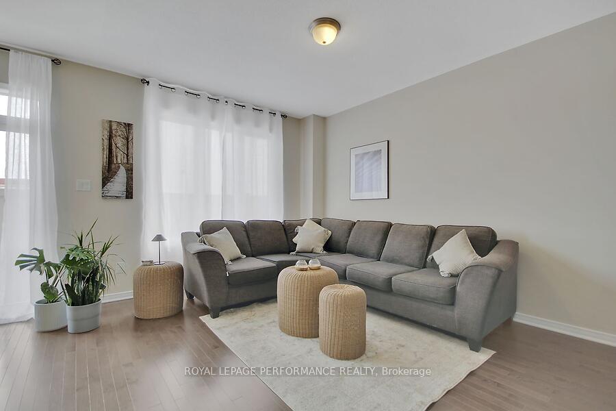 Photo 4 of 202 Don Brown Private, Ottawa, Kanata - Emerald Meadows/Trailwest — HOMEH