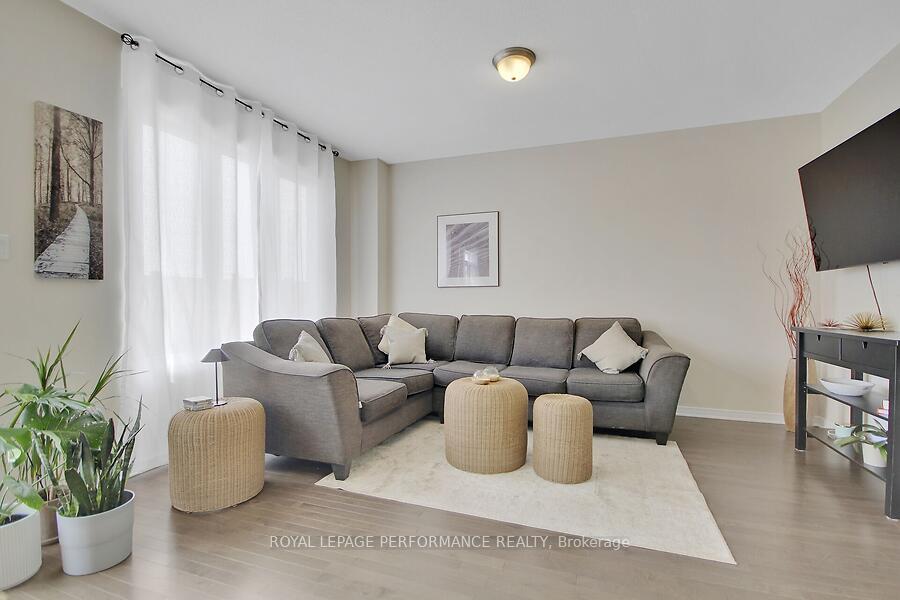 Photo 6 of 202 Don Brown Private, Ottawa, Kanata - Emerald Meadows/Trailwest — HOMEH