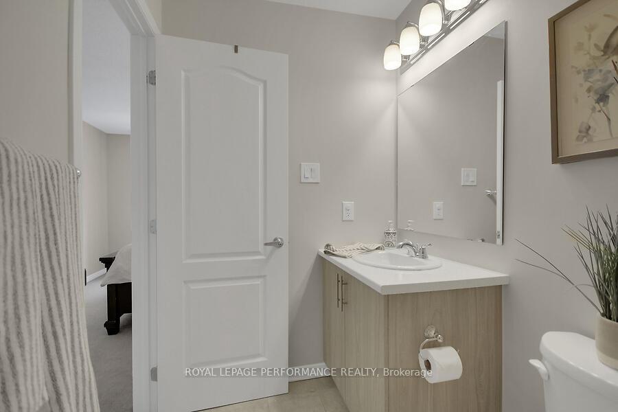 Photo 24 of 202 Don Brown Private, Ottawa, Kanata - Emerald Meadows/Trailwest — HOMEH