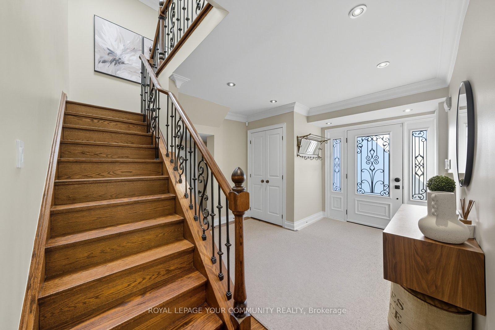 Photo 7 of 32 Ravengloss Drive, Markham, German Mills — HOMEH