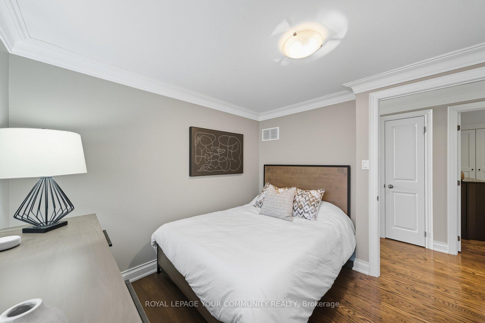 Photo 30 of 32 Ravengloss Drive, Markham, German Mills — HOMEH