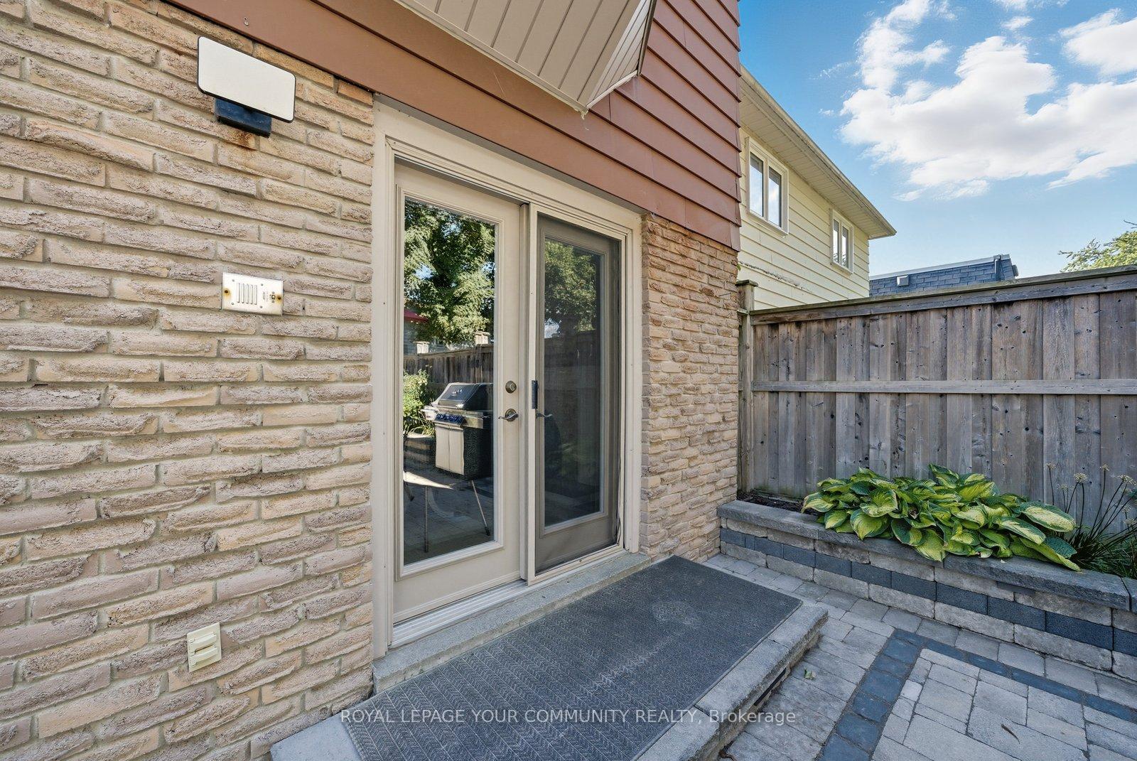 Photo 46 of 32 Ravengloss Drive, Markham, German Mills — HOMEH