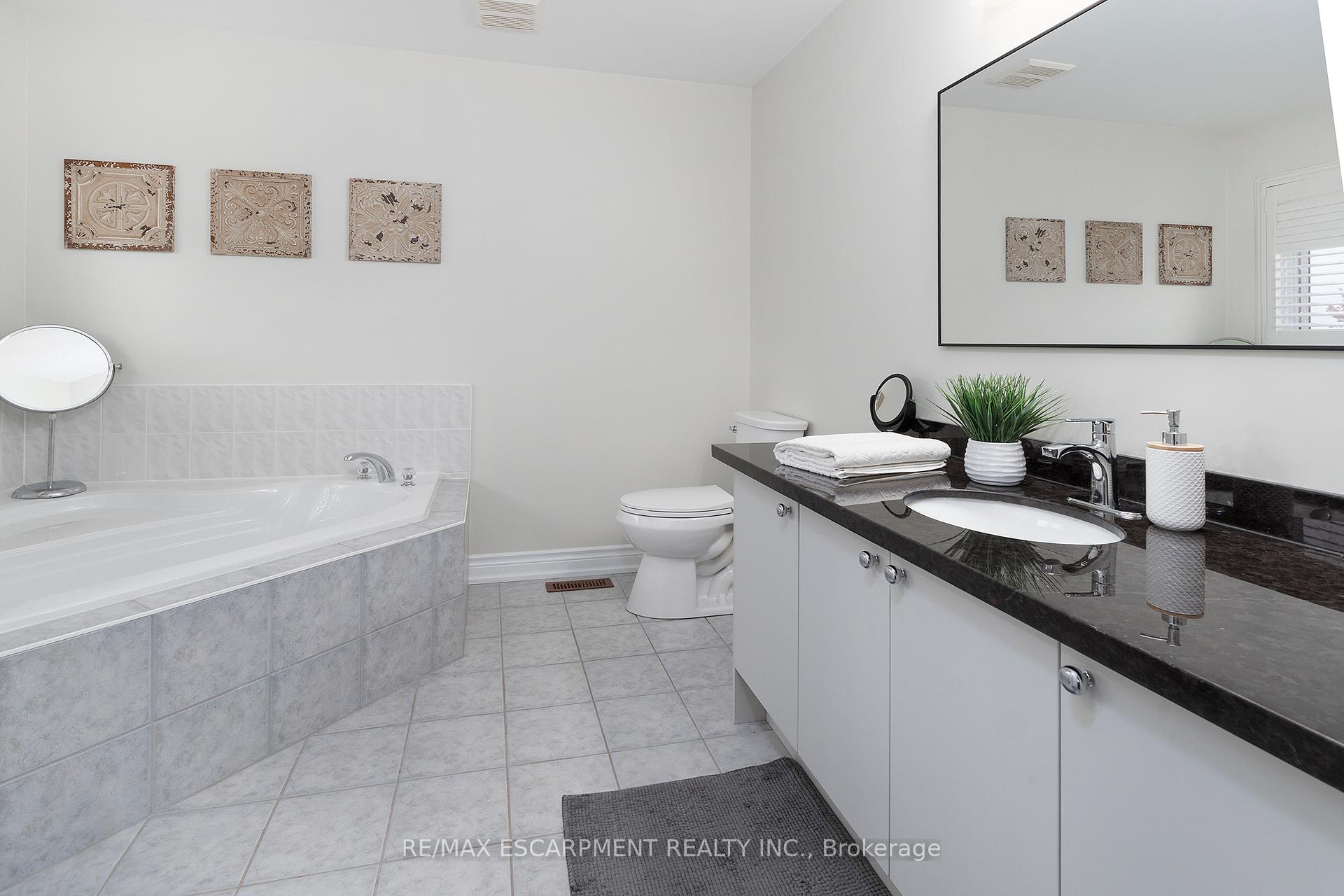 Photo 14 of 152 Waters Boulevard, Milton, Dempsey — HOMEH