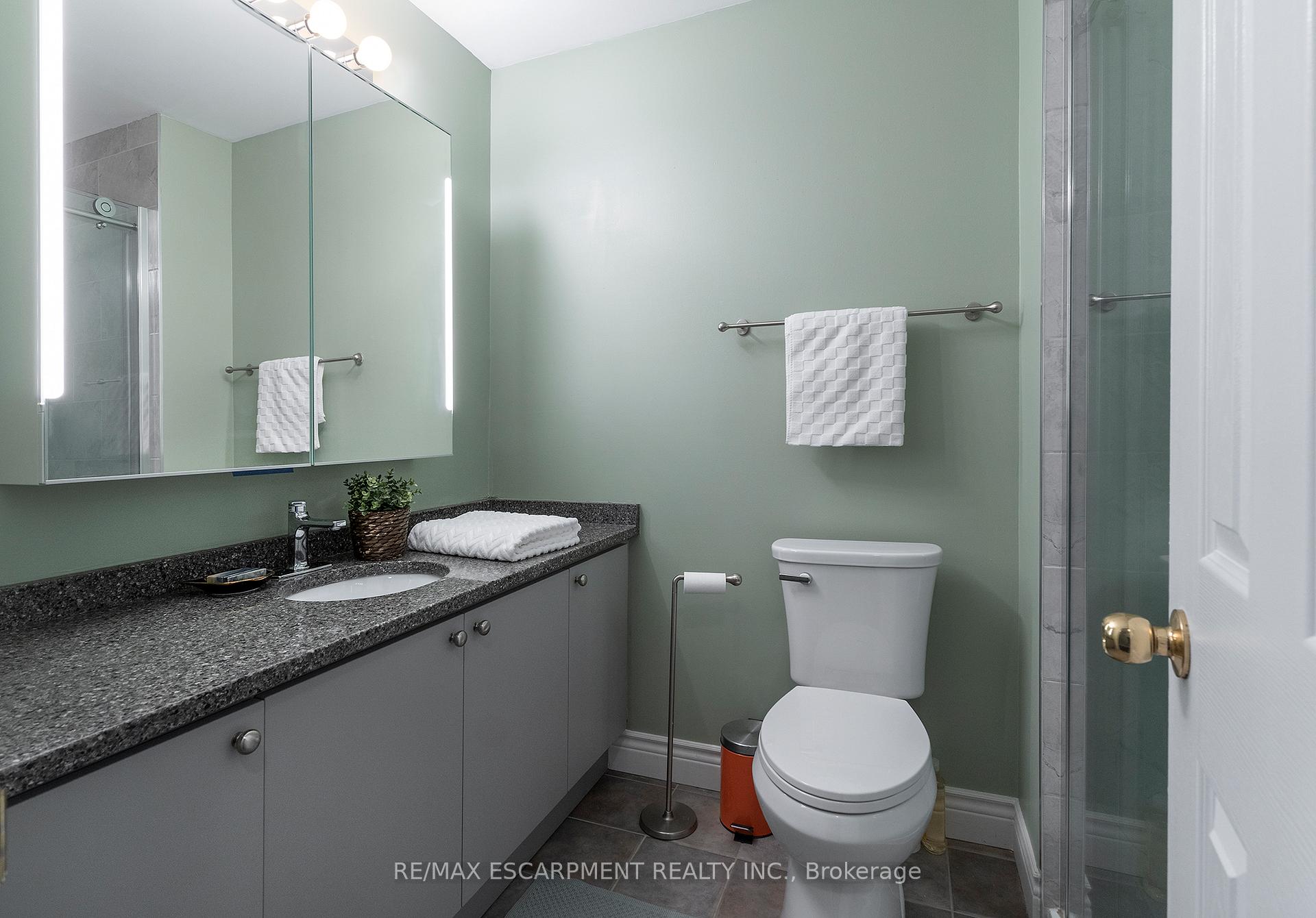 Photo 18 of 152 Waters Boulevard, Milton, Dempsey — HOMEH