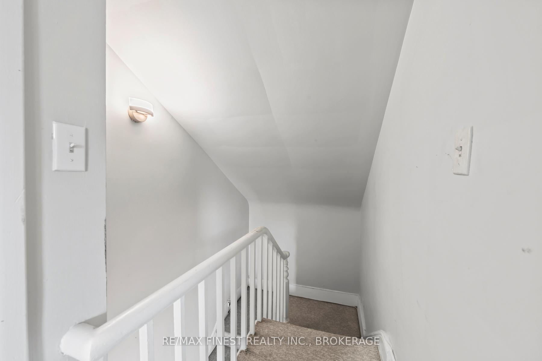 Photo 24 of 79-81 Queen Street, Kingston, East of Sir John A. Blvd — HOMEH
