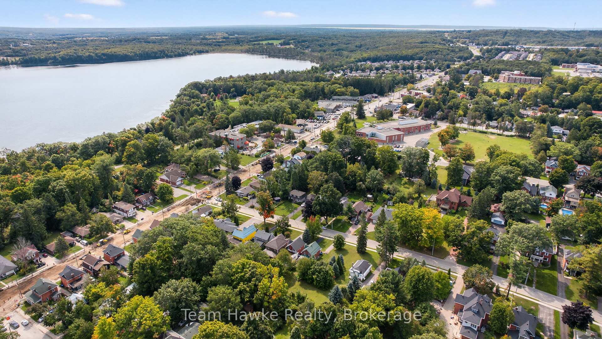 Photo 7 of 341 Fifth Street, Midland — HOMEH