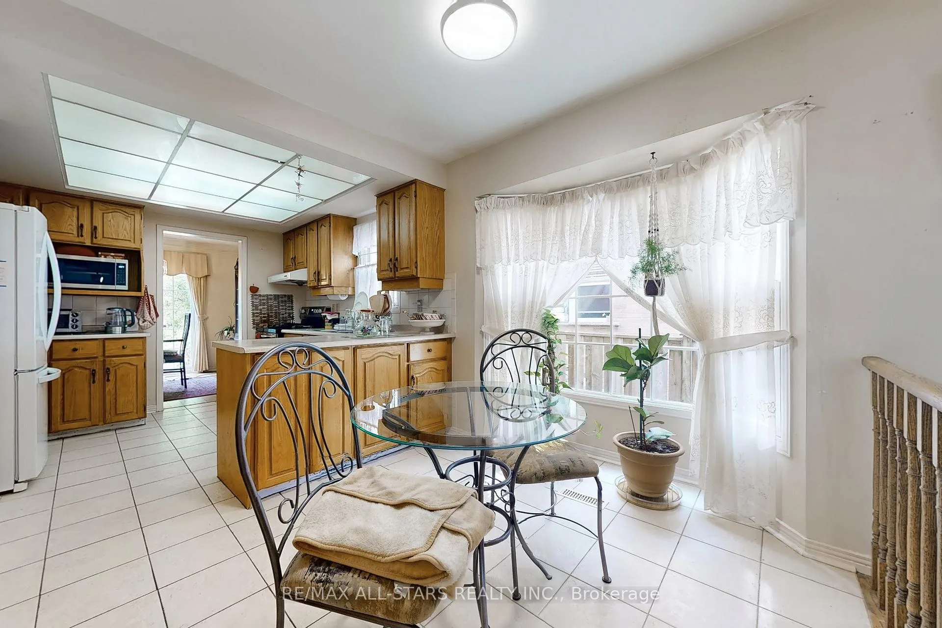 Photo 18 of 82 Waterbridge Lane, Markham, Unionville — HOMEH