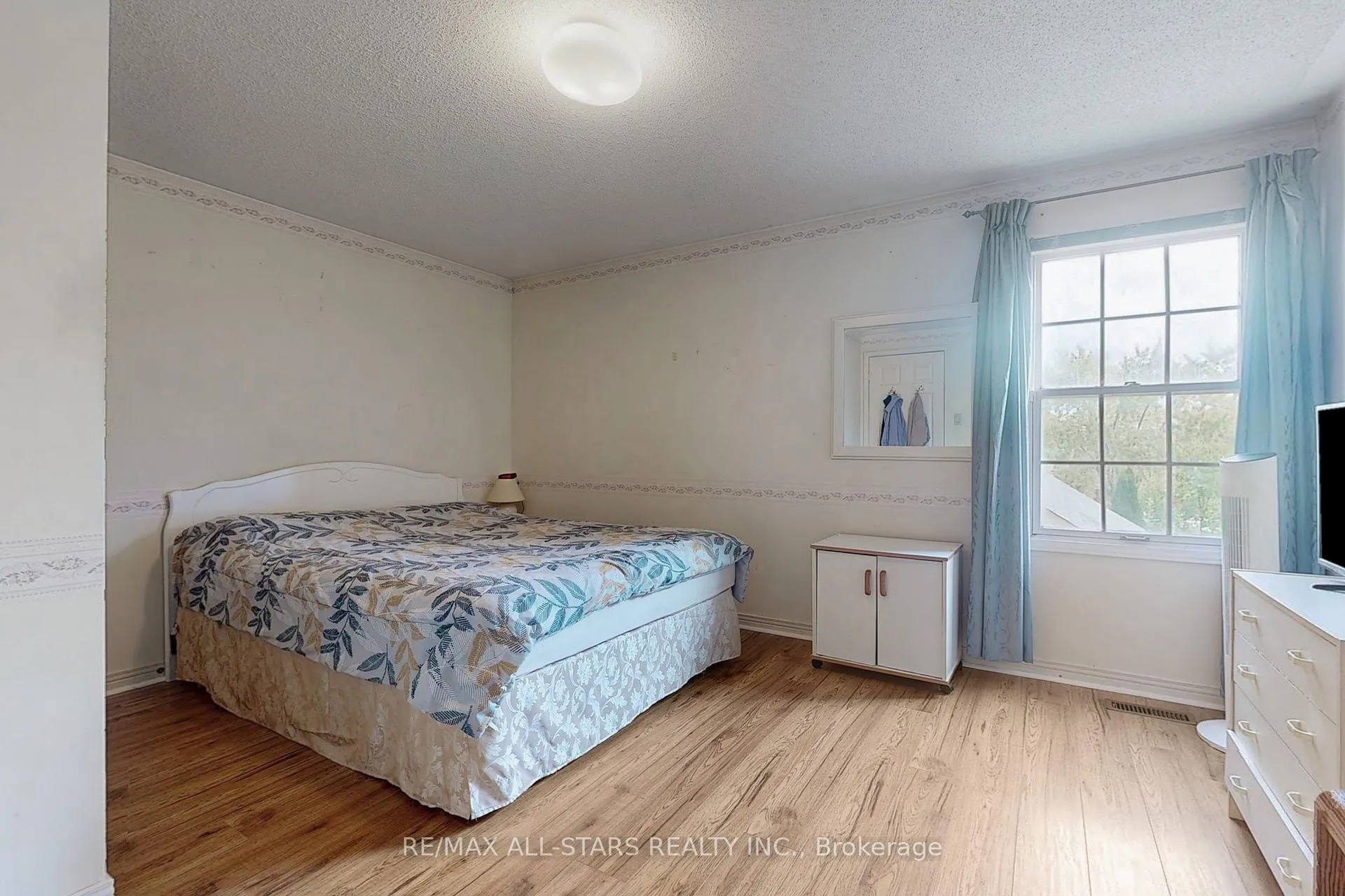 Photo 25 of 82 Waterbridge Lane, Markham, Unionville — HOMEH