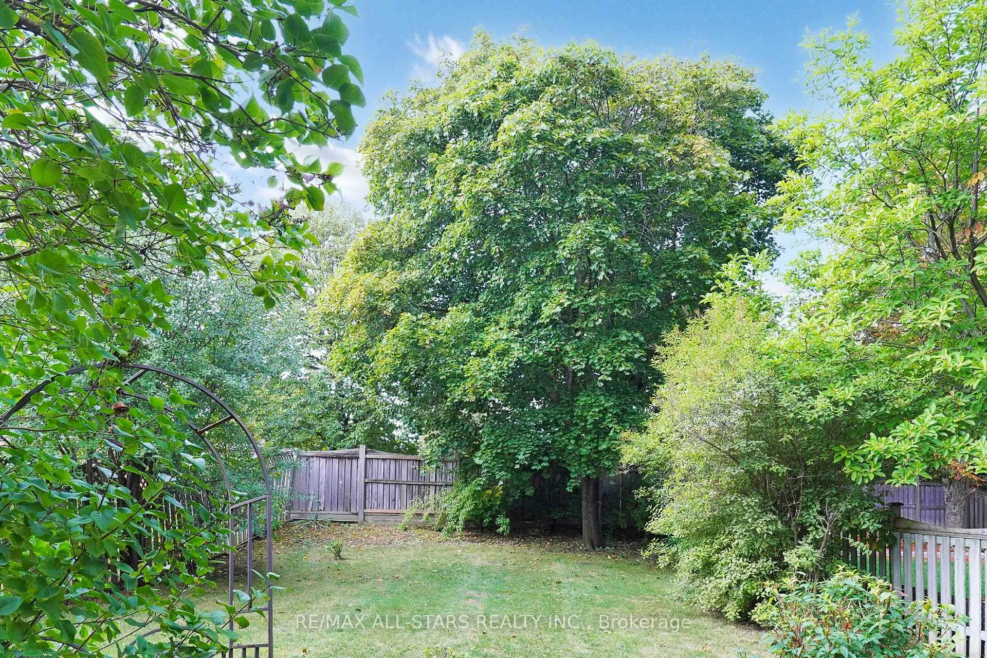 Photo 34 of 82 Waterbridge Lane, Markham, Unionville — HOMEH