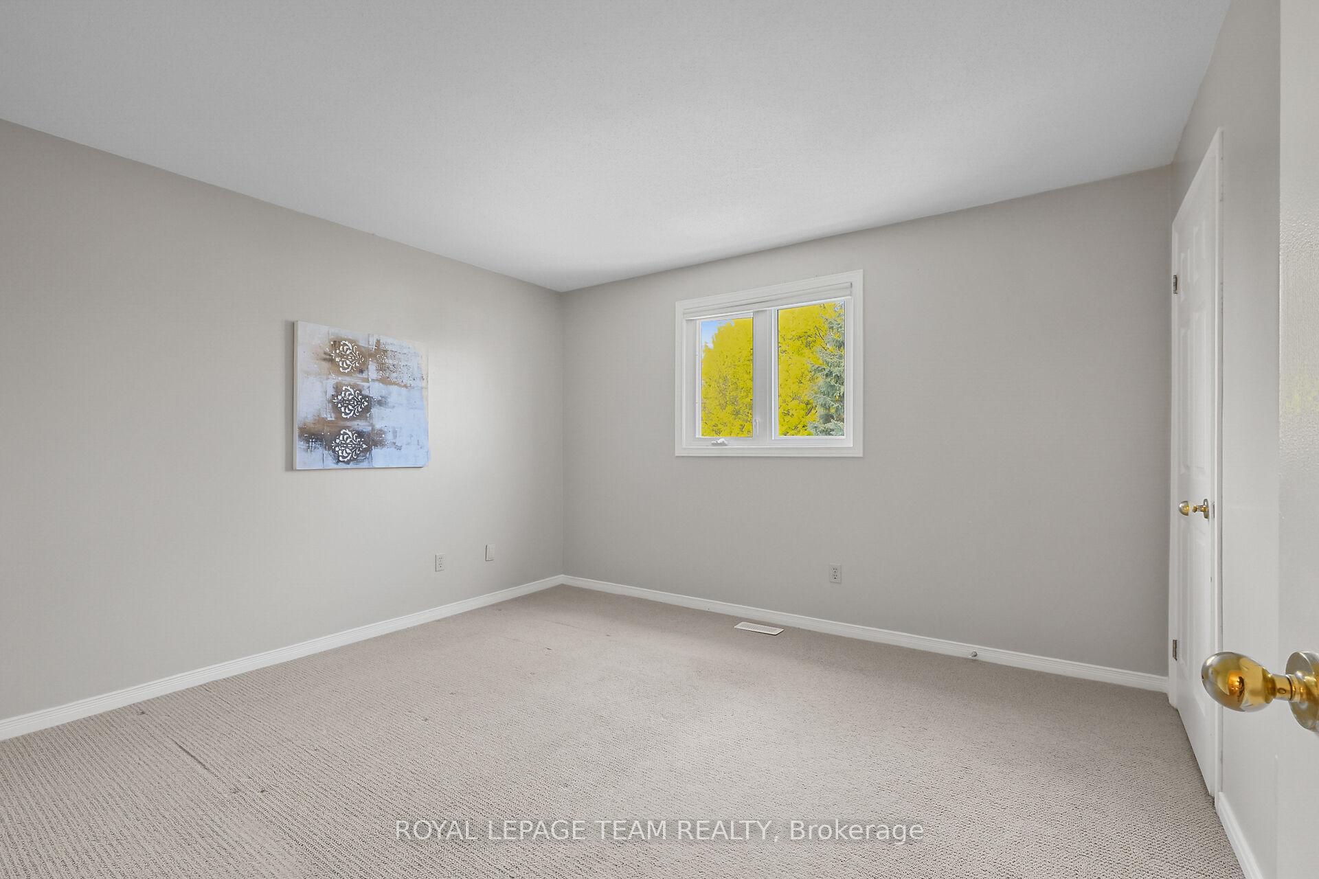 Photo 5 of 14 Morgan's Grant Way, Ottawa, Kanata - Morgan's Grant/South March — HOMEH