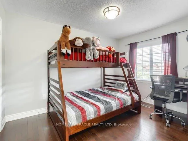 Photo 16 of Unit Upper Level, 279 Fitzgerald Crescent, Milton, Dempsey — HOMEH