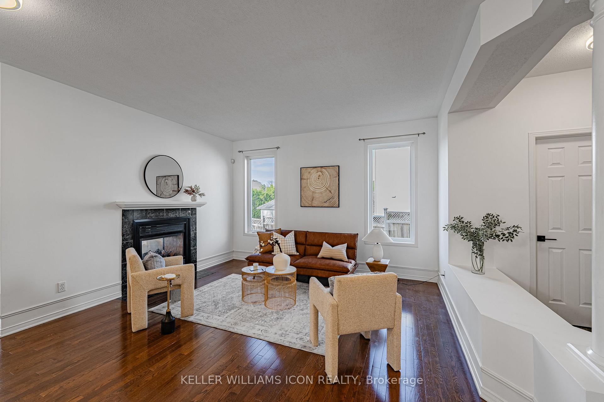 Photo 9 of 56 Glenrill Place, Ottawa, Kanata - Emerald Meadows/Trailwest — HOMEH