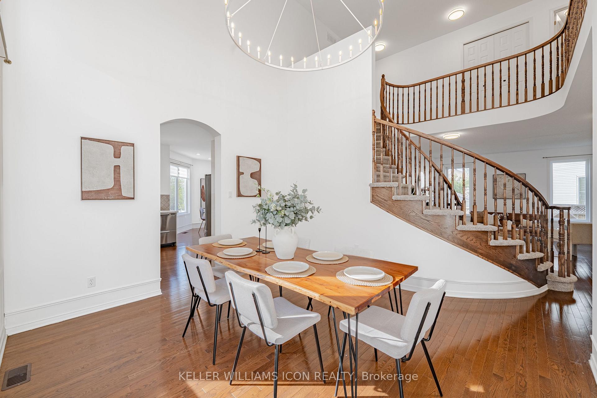 Photo 12 of 56 Glenrill Place, Ottawa, Kanata - Emerald Meadows/Trailwest — HOMEH